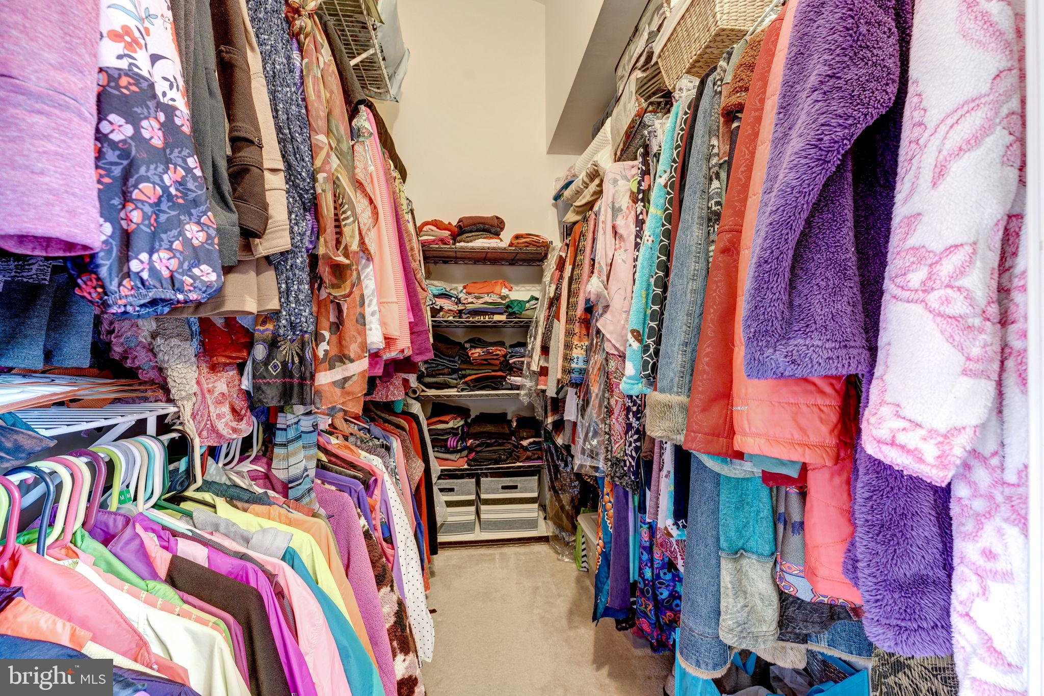 SUMMERS RUN - Residential