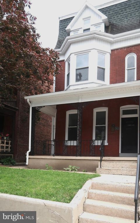 722 W KING STREET YORK PA 17401