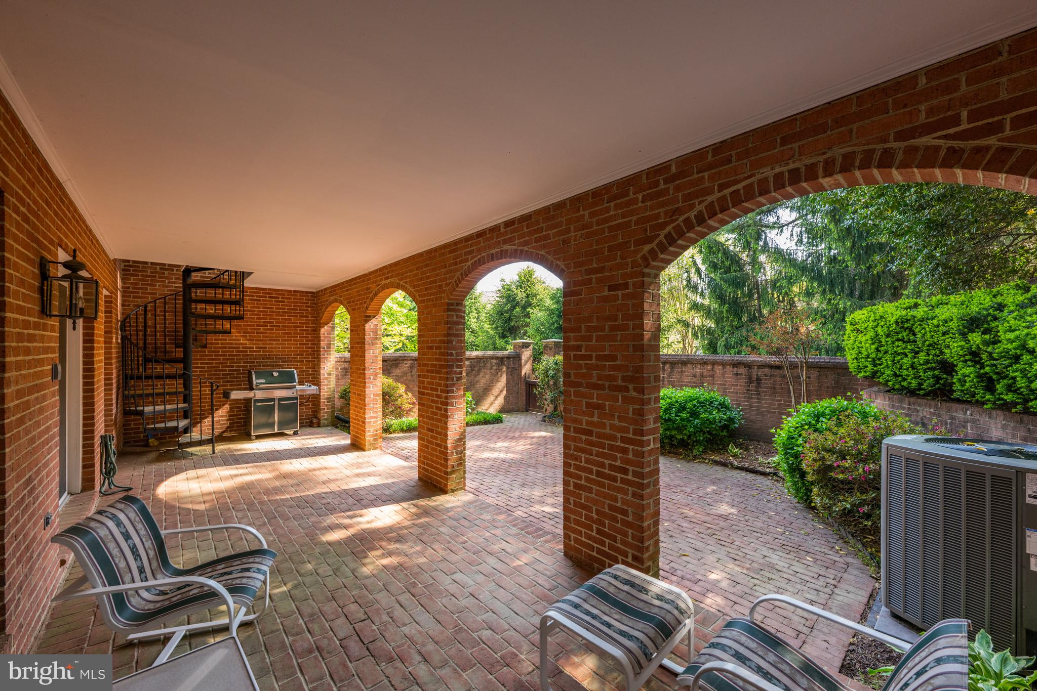 AVENEL - Residential