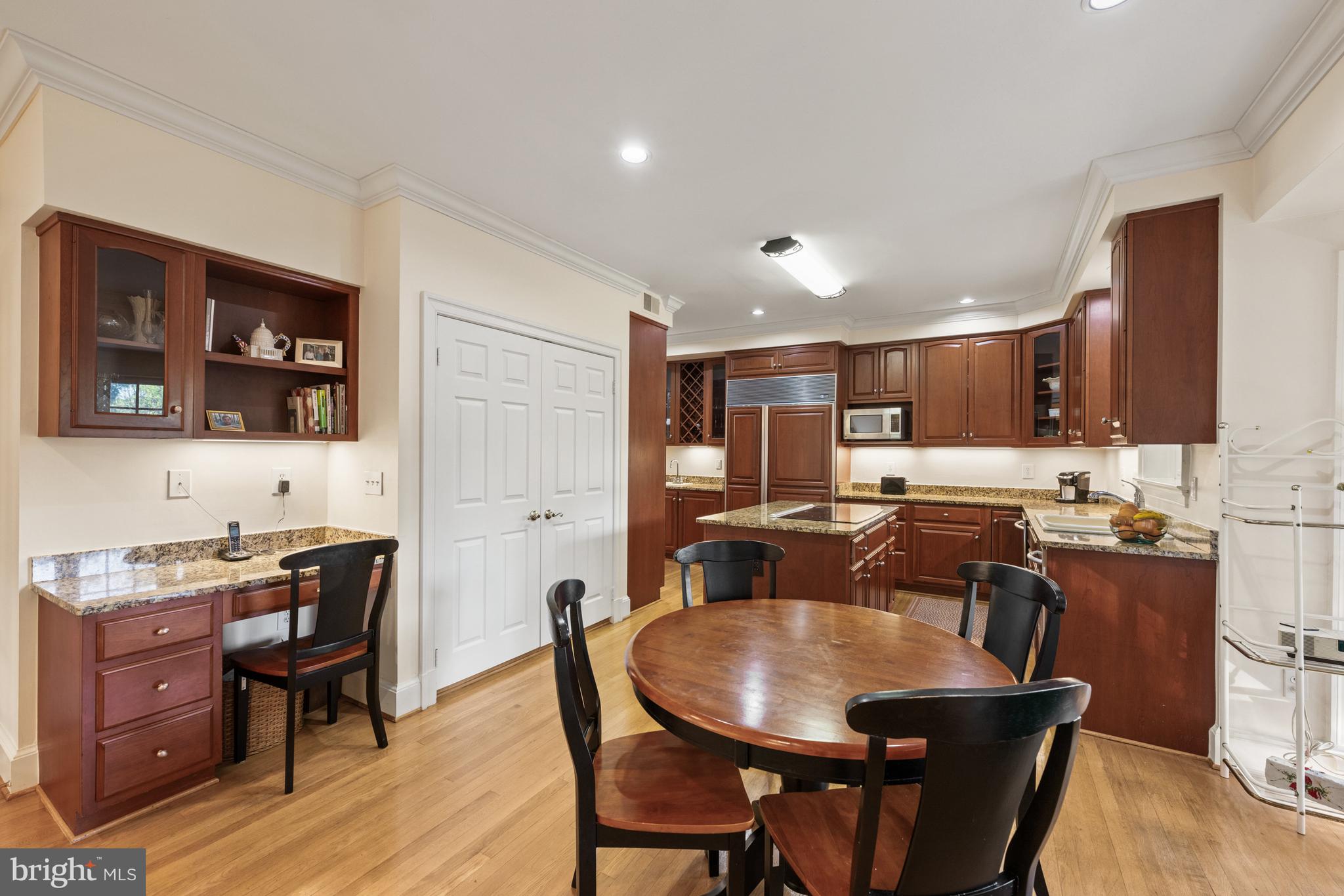 AVENEL - Residential