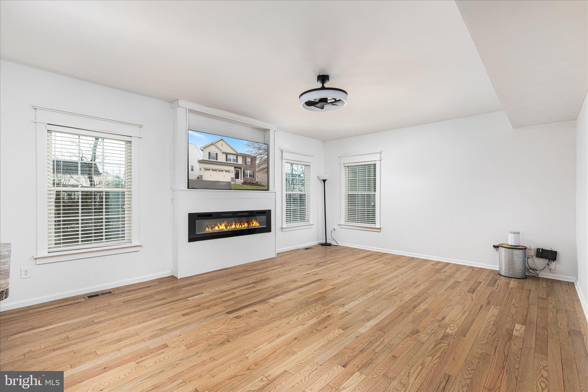 SNOWDEN BRIDGE - Residential