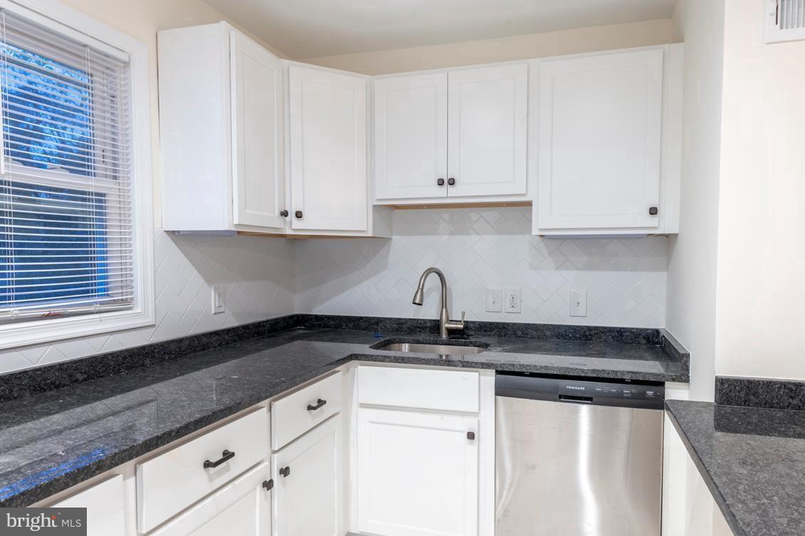 FAIR HAVEN - Residential Lease