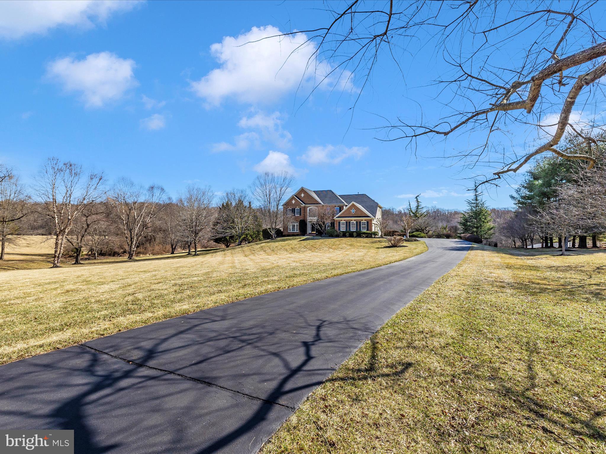 LAYTONSVILLE OUTSIDE - Residential