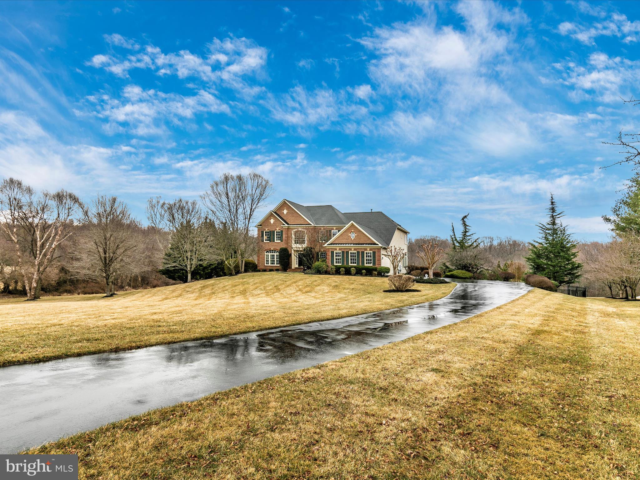 LAYTONSVILLE OUTSIDE - Residential