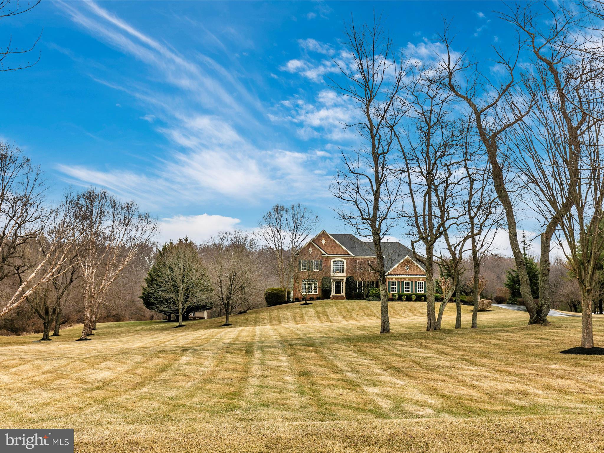 LAYTONSVILLE OUTSIDE - Residential