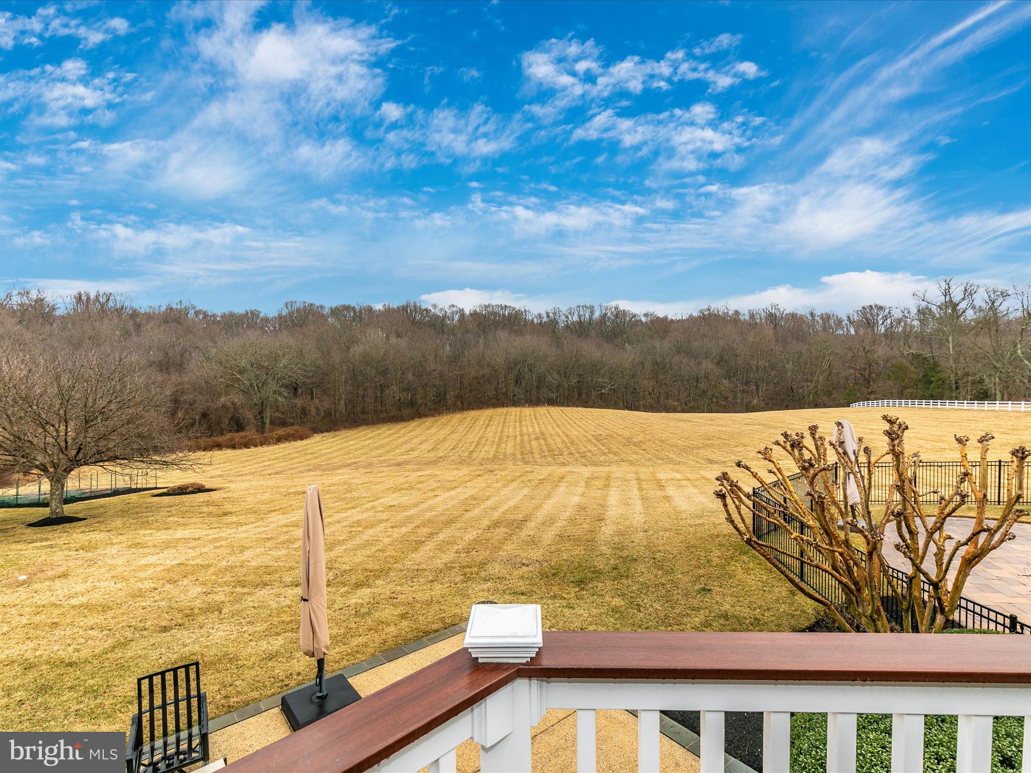 LAYTONSVILLE OUTSIDE - Residential