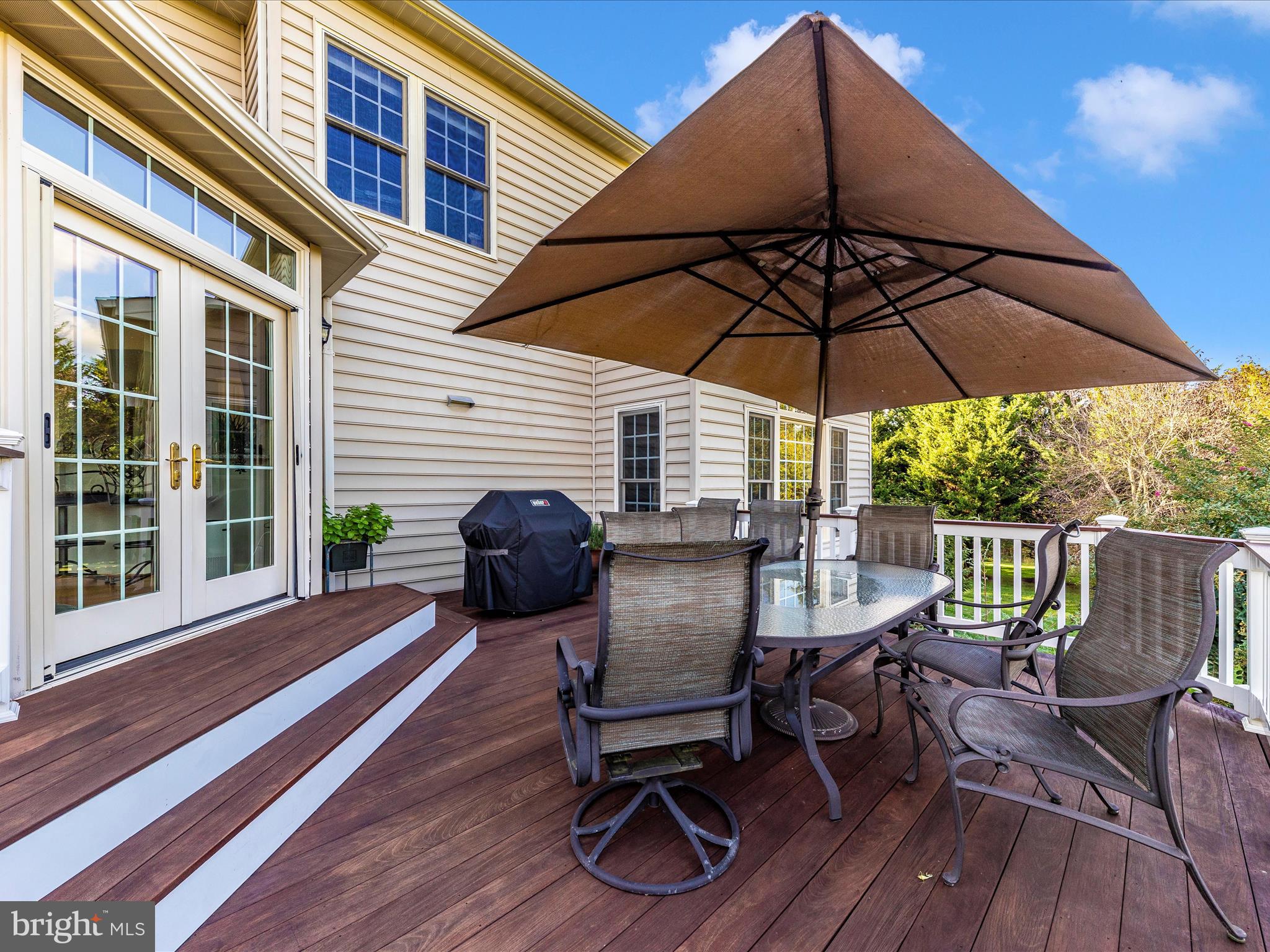 LAYTONSVILLE OUTSIDE - Residential