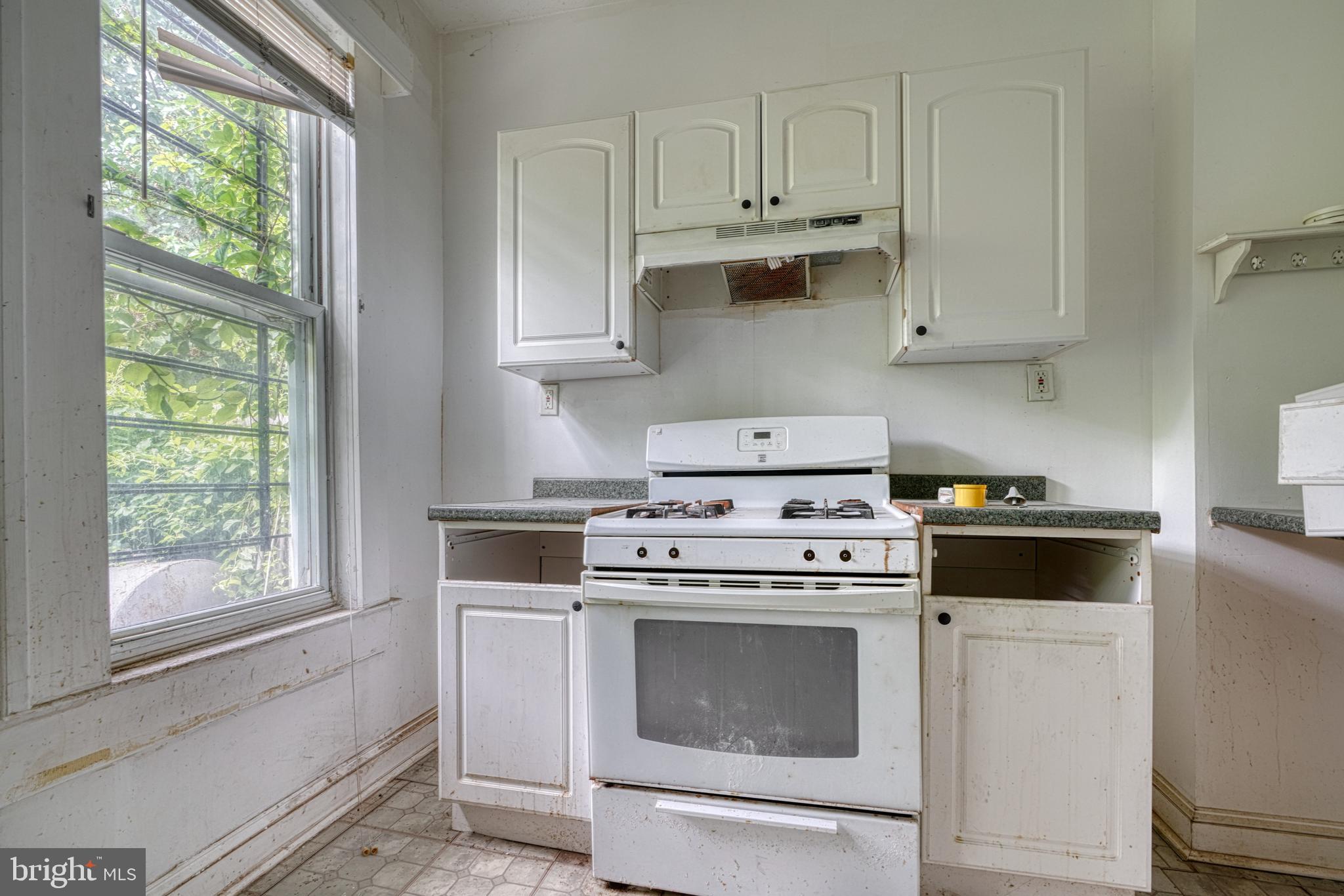 MONDAWMIN - Residential