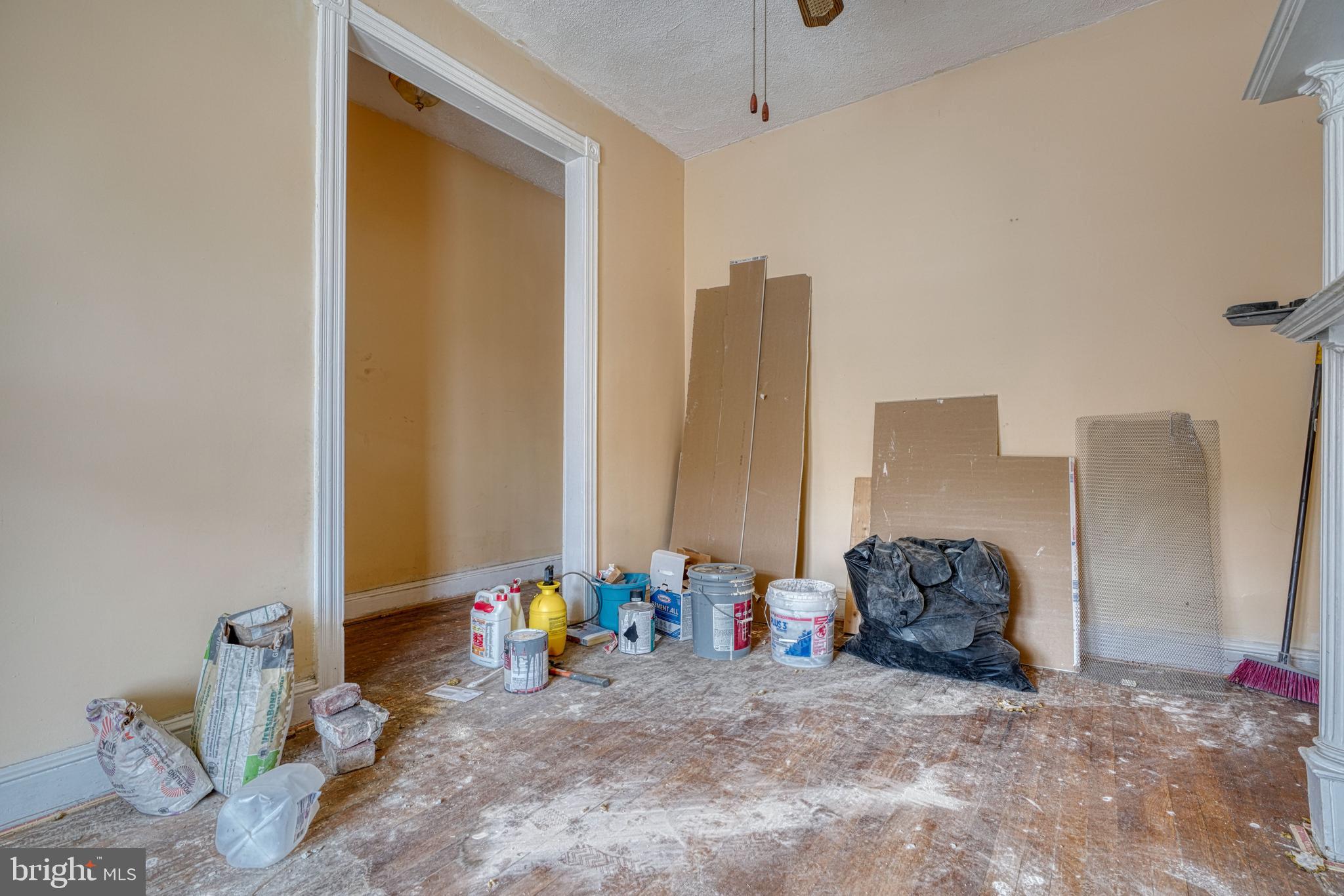 MONDAWMIN - Residential