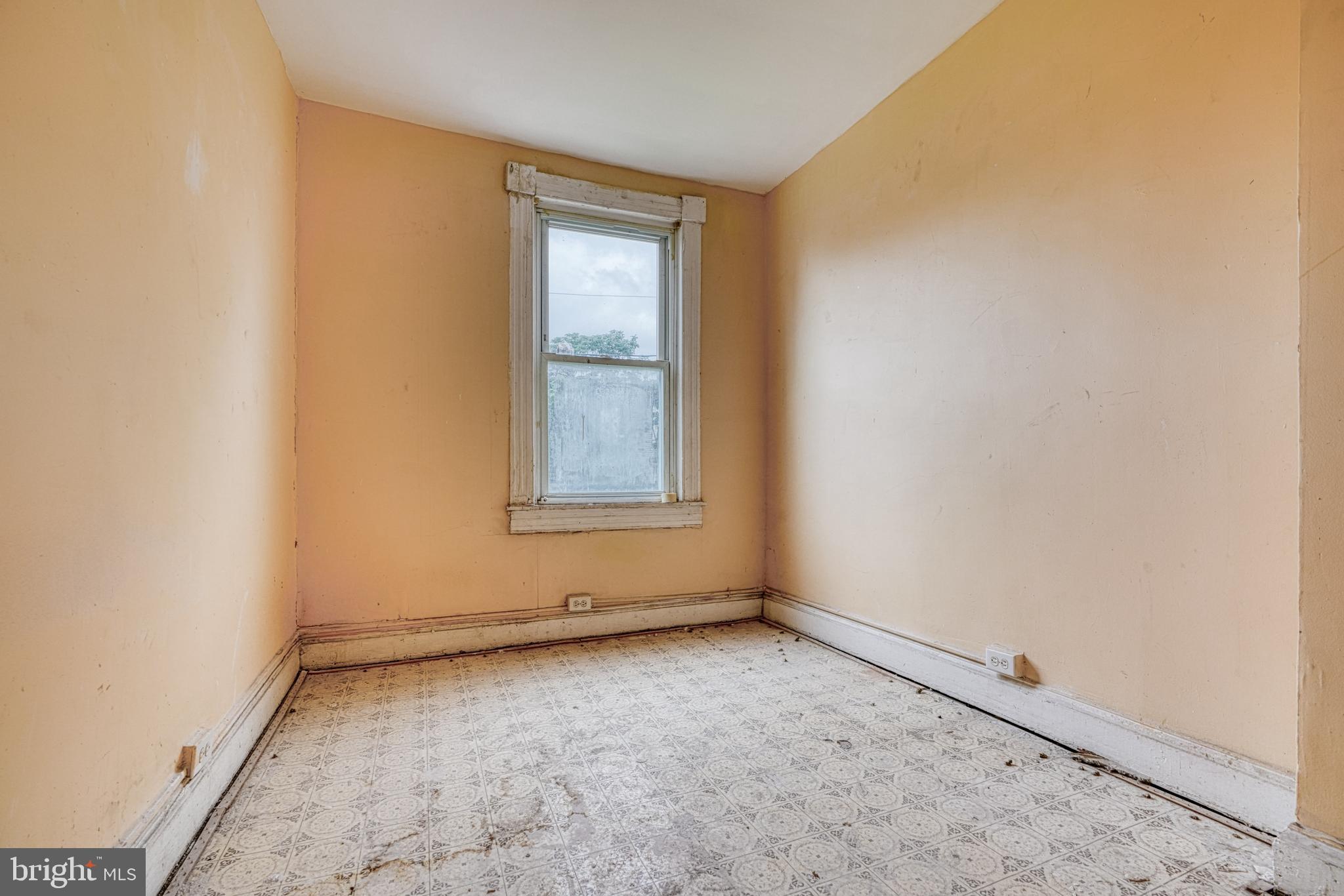 MONDAWMIN - Residential