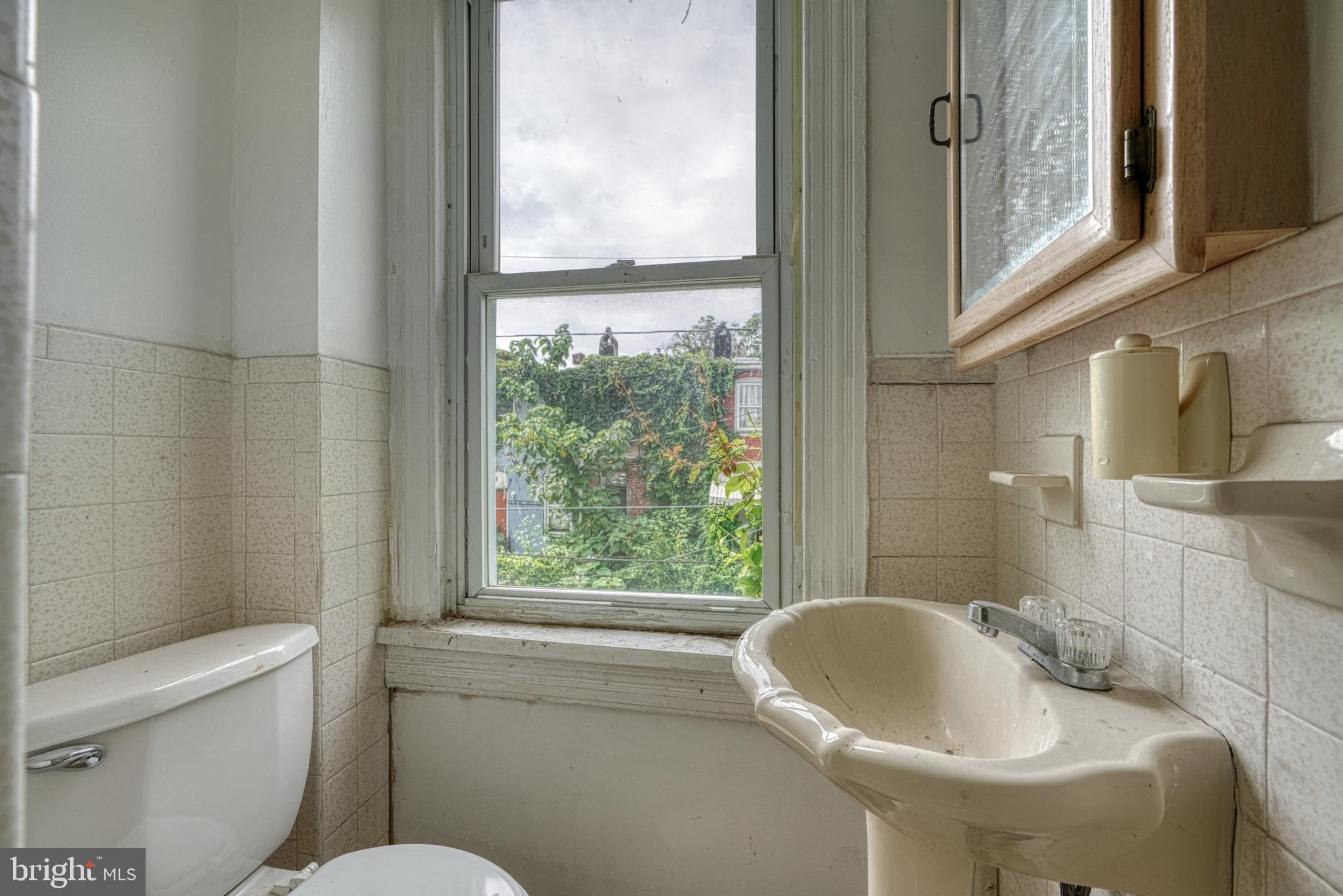 MONDAWMIN - Residential