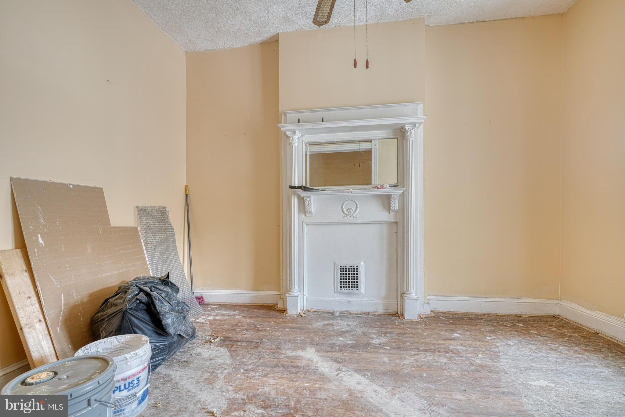 MONDAWMIN - Residential