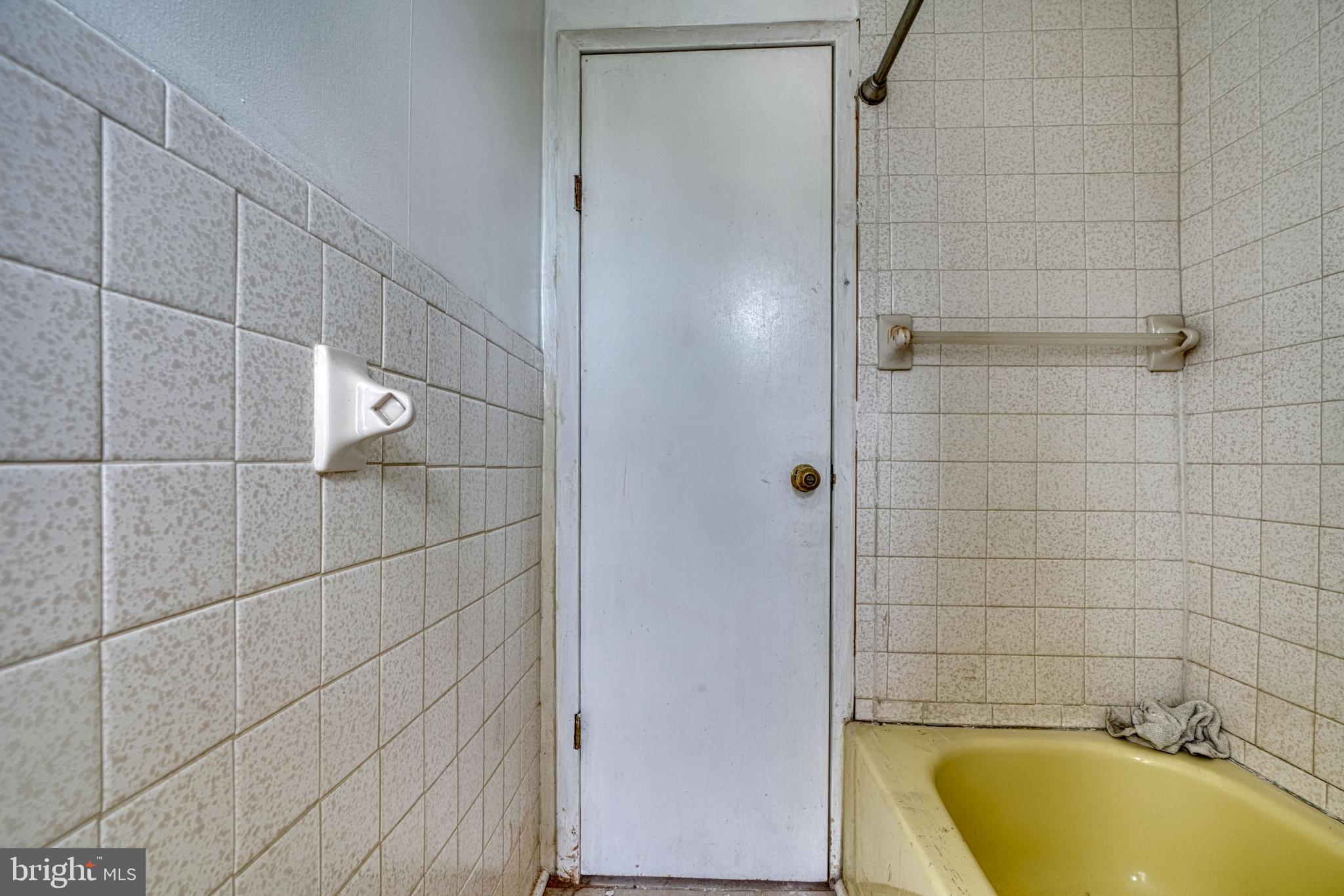 MONDAWMIN - Residential