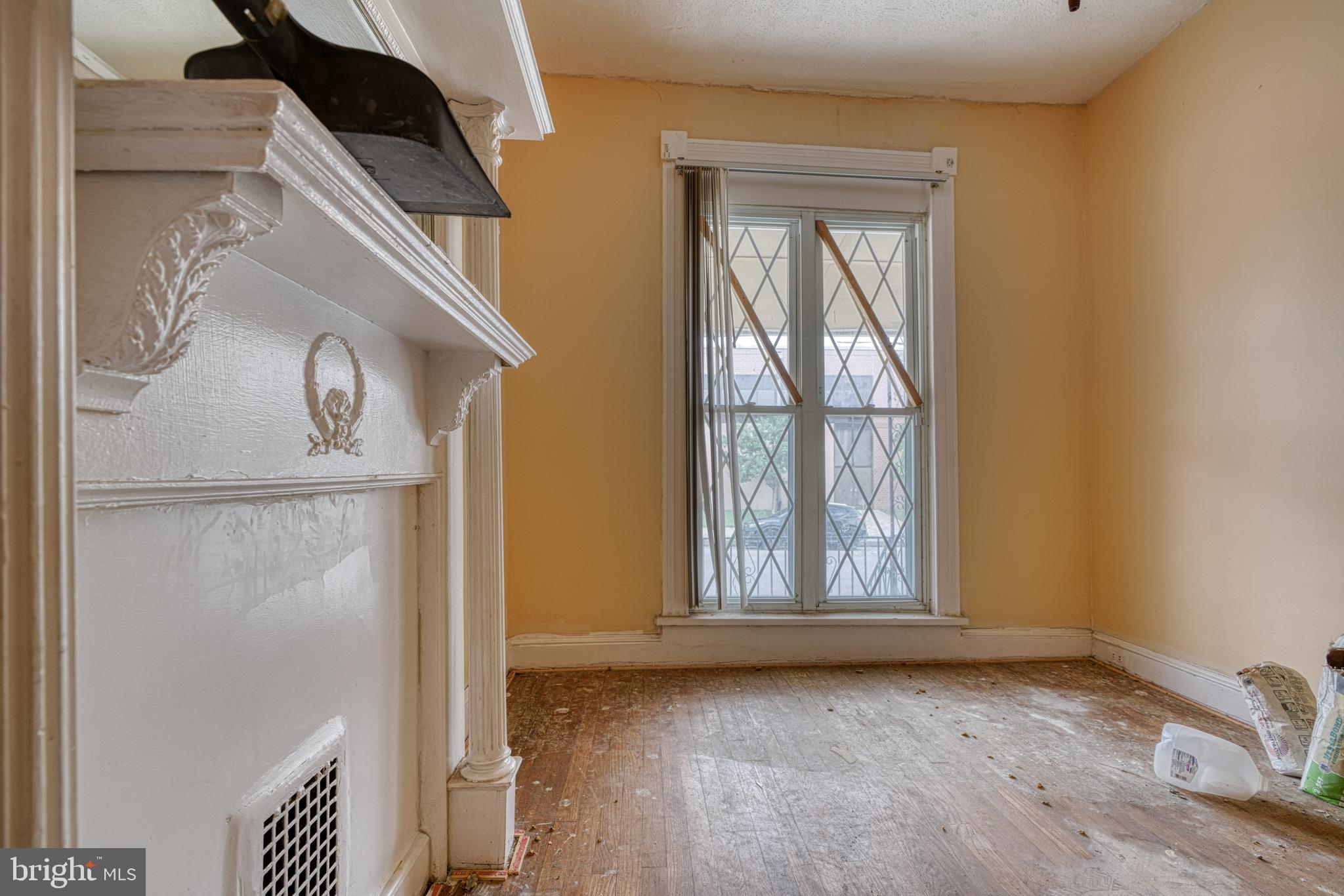 MONDAWMIN - Residential