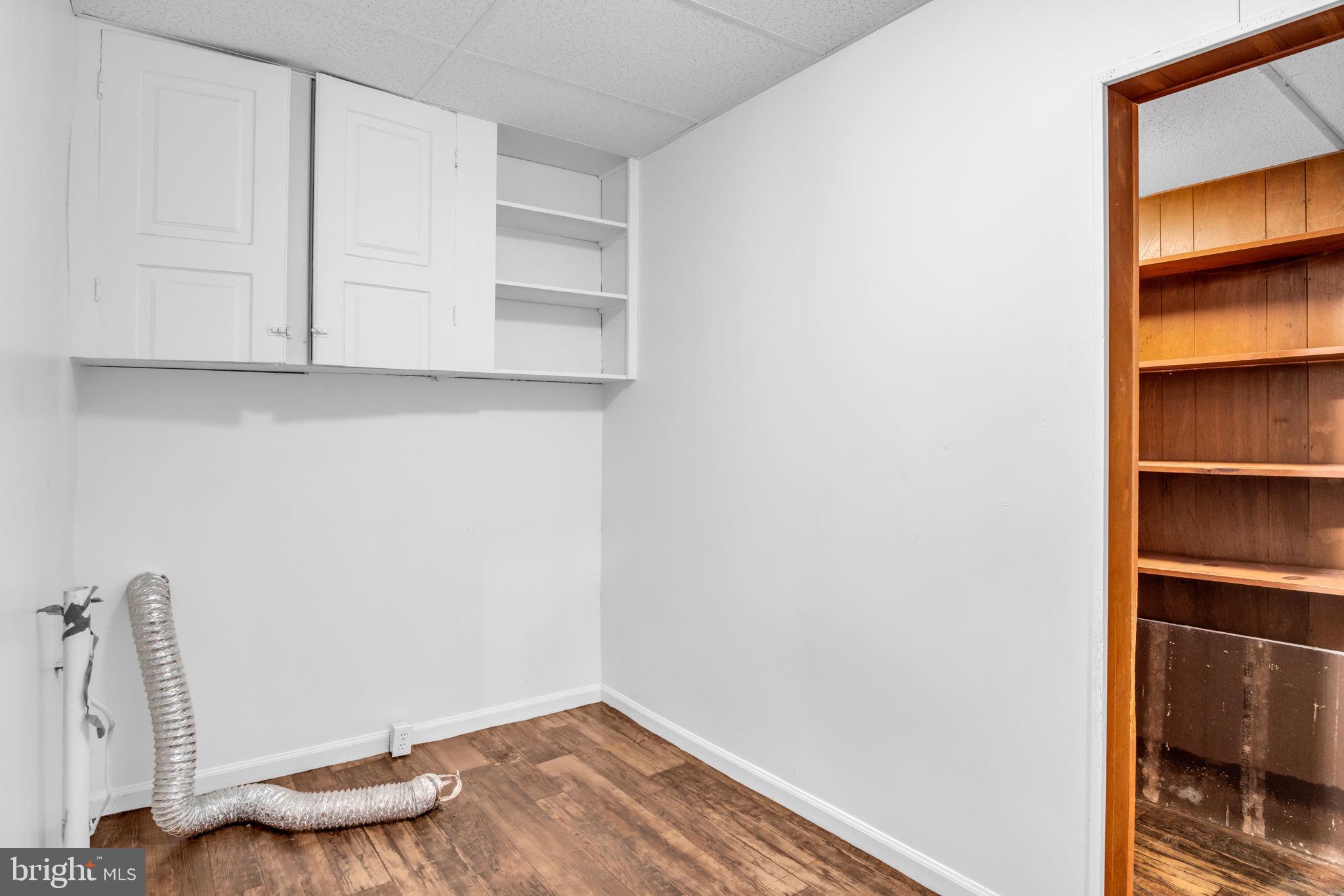 NEWPORT - Residential