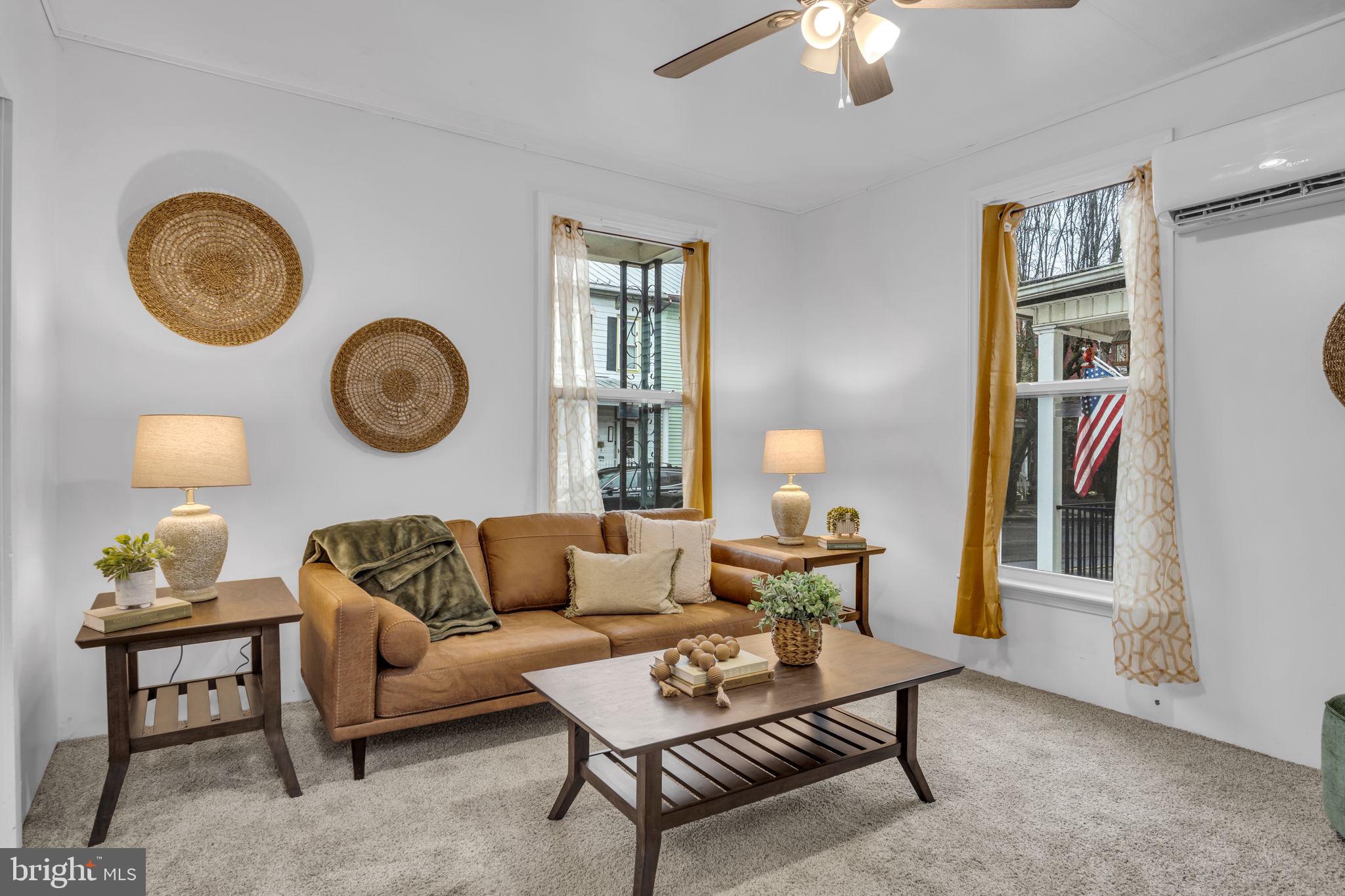 NEWPORT - Residential