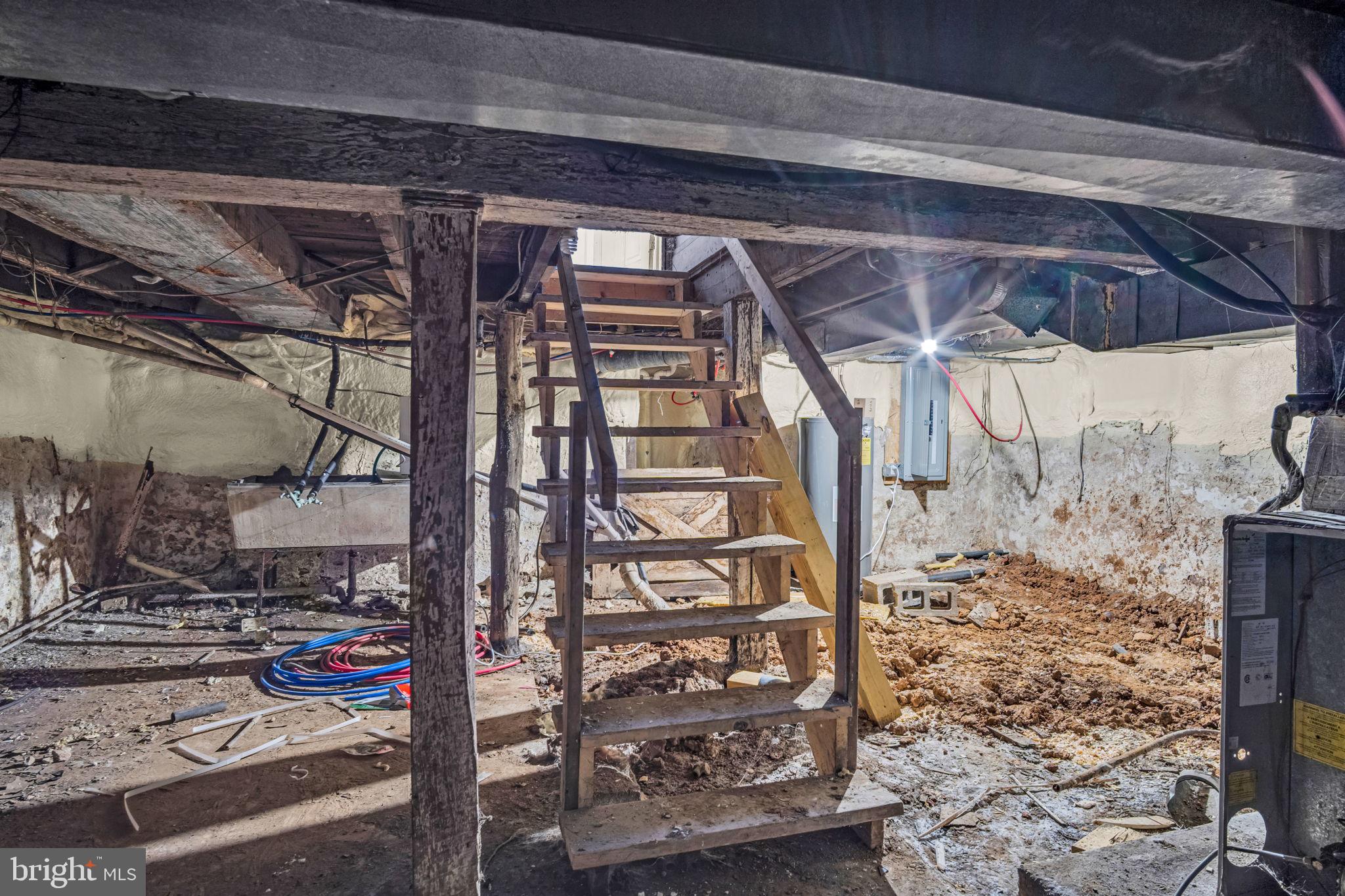 NEWPORT - Residential