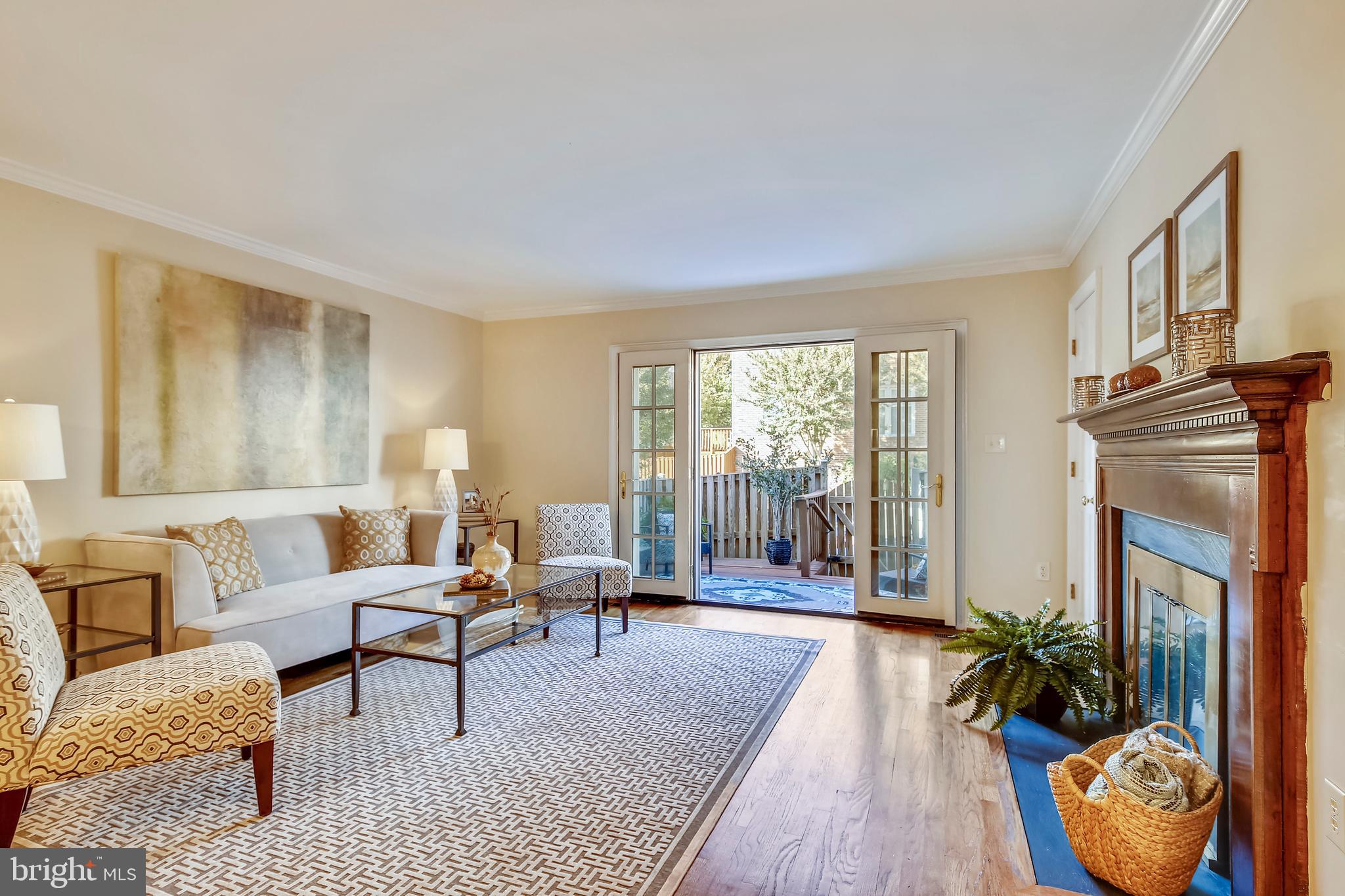 SHUTERS HILL - Residential