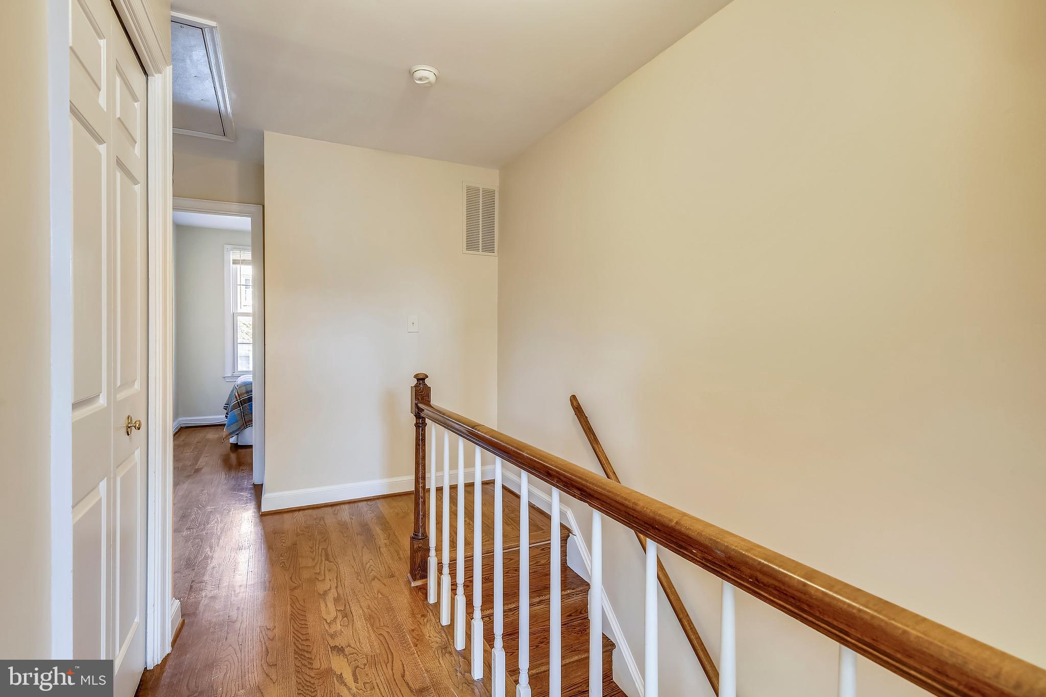 SHUTERS HILL - Residential