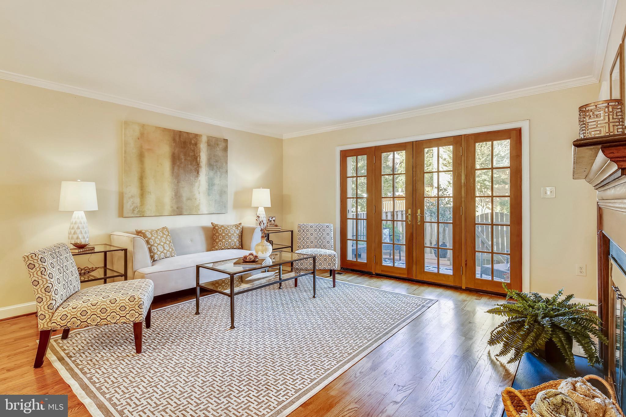 SHUTERS HILL - Residential