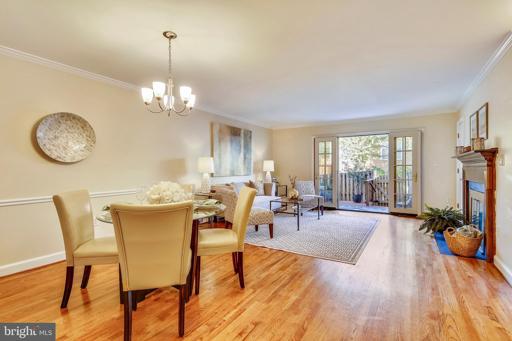 SHUTERS HILL - Residential