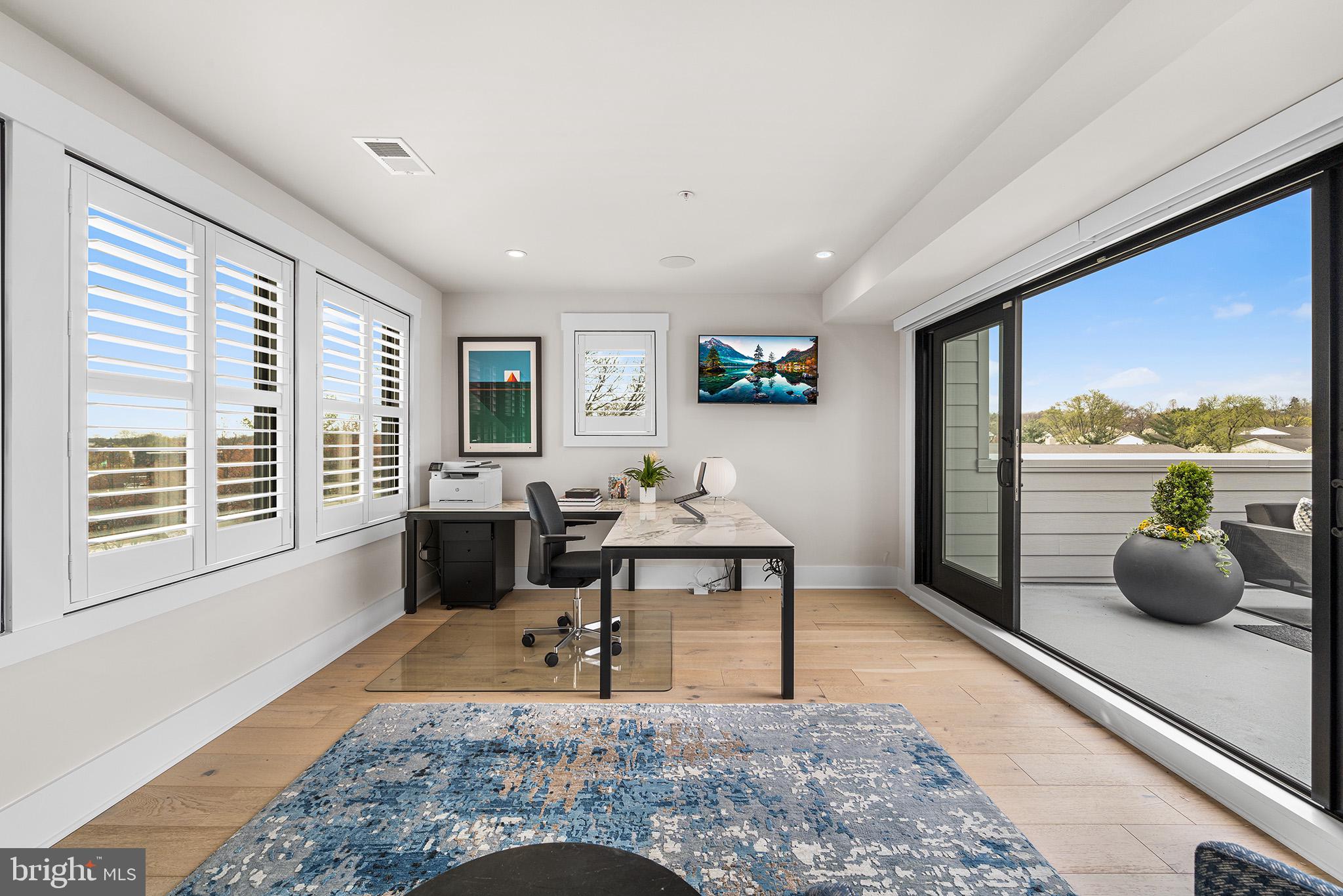 BROWNSTONES AT BERKLEY - Residential