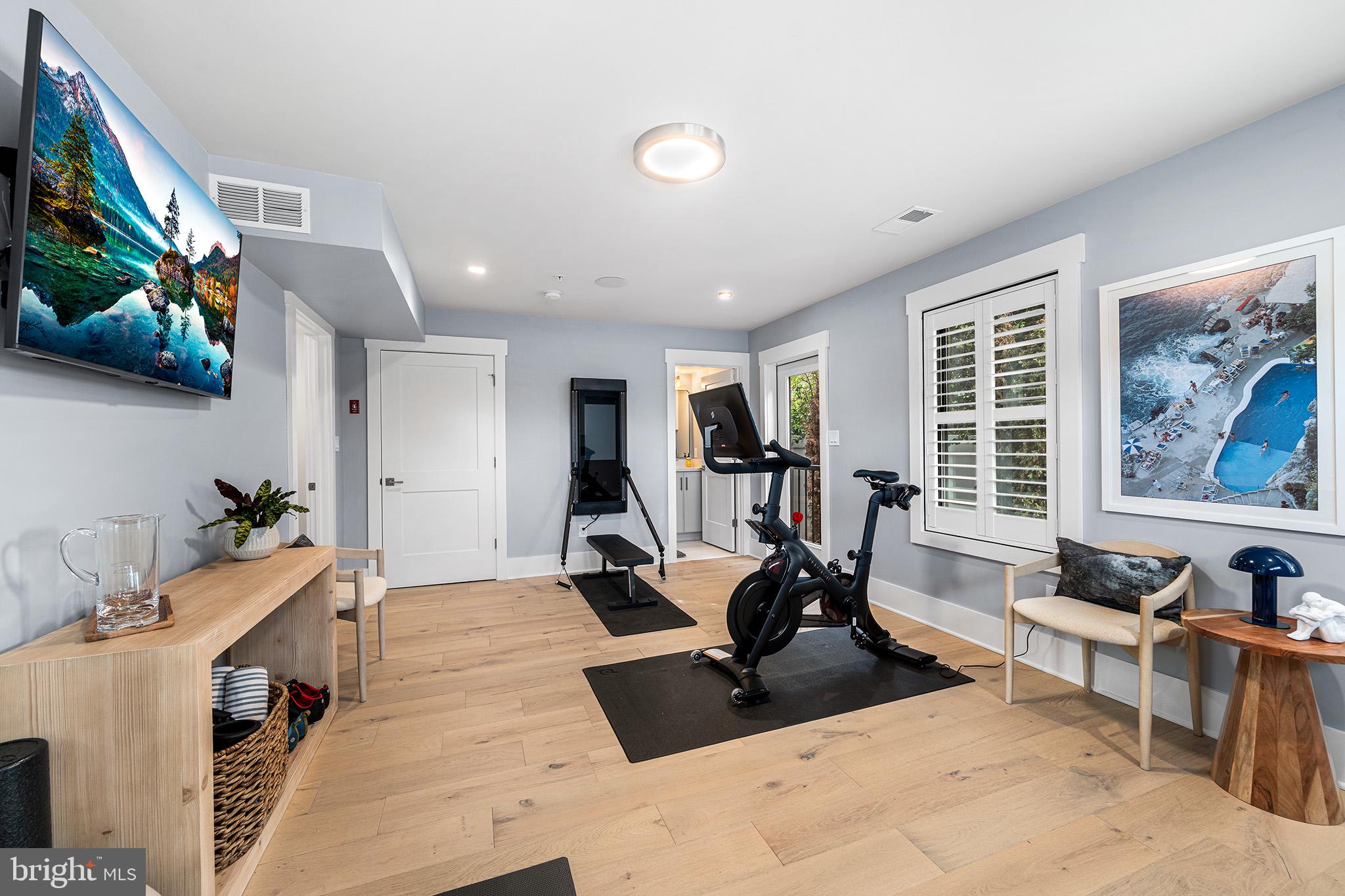 BROWNSTONES AT BERKLEY - Residential