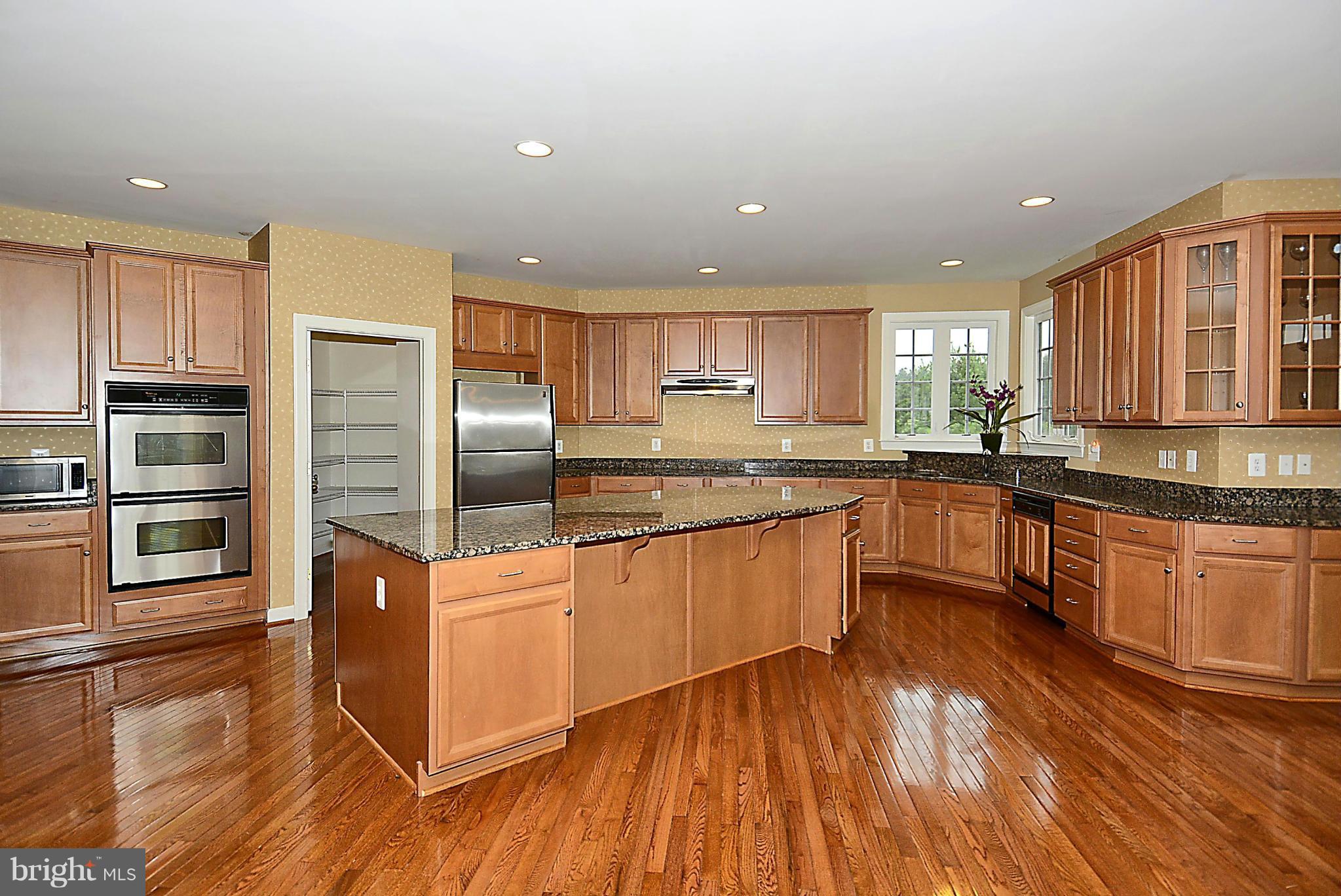 MAPLE RIDGE FARMS - Residential Lease