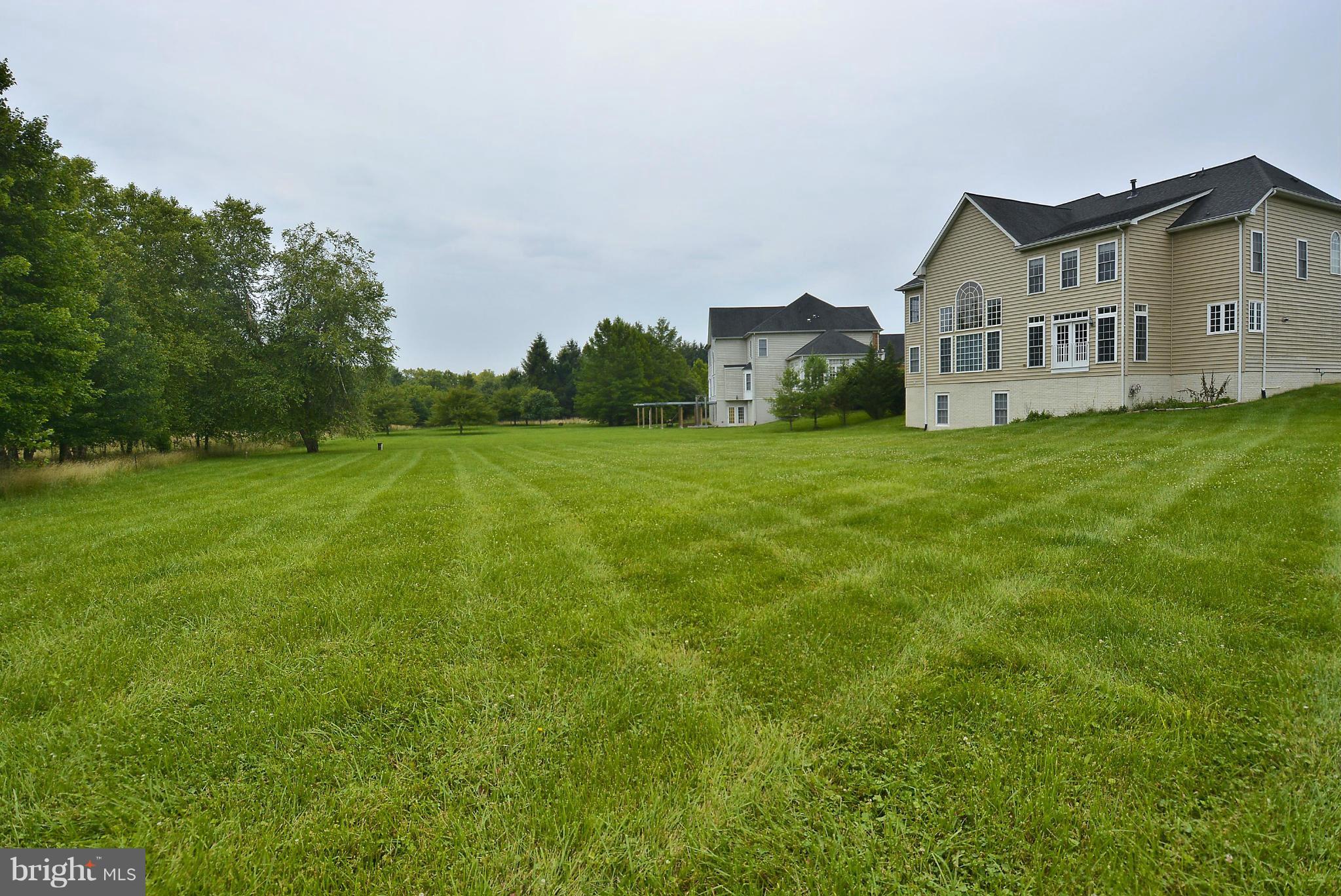 MAPLE RIDGE FARMS - Residential Lease