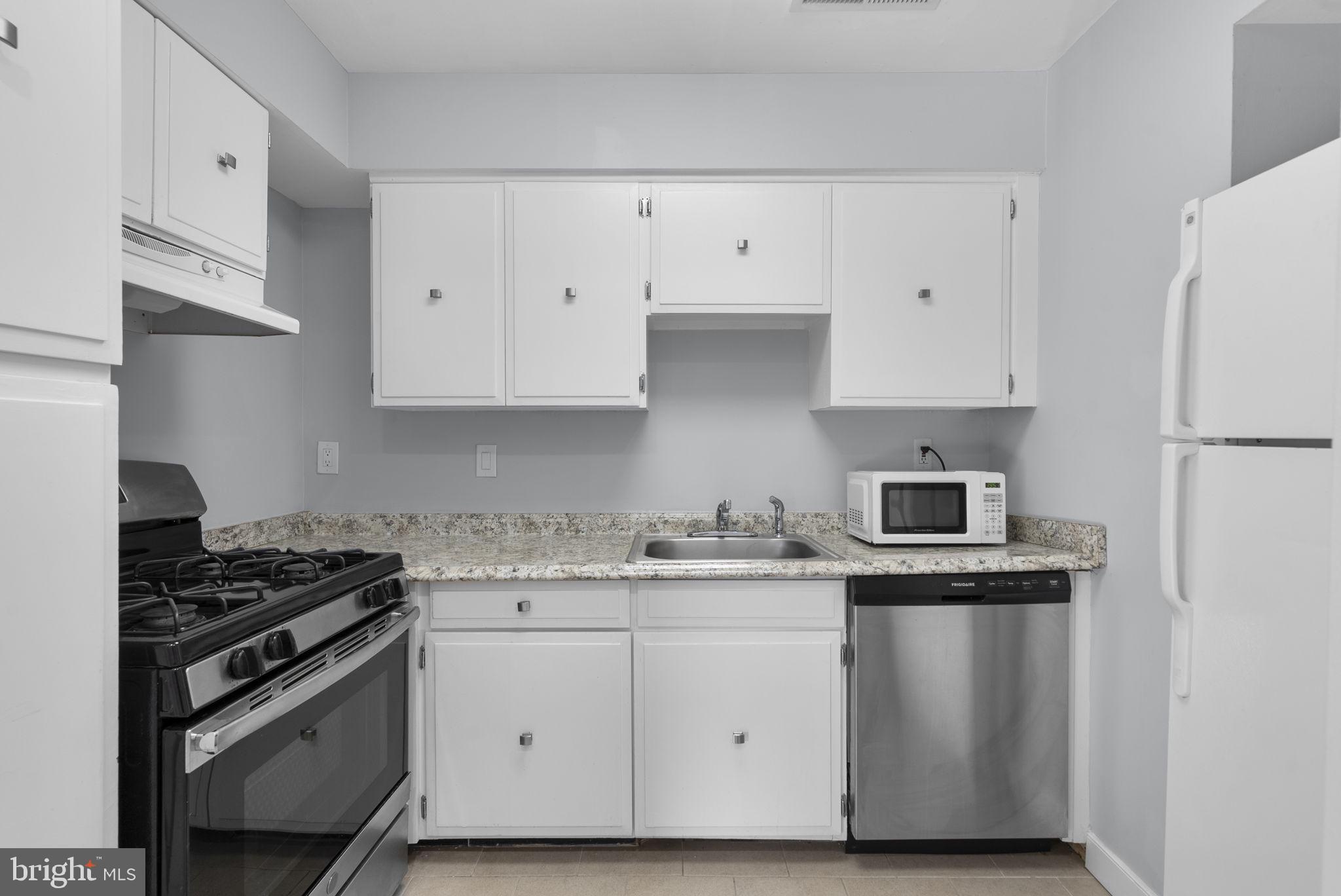 AMERICANA FINMARK - Residential