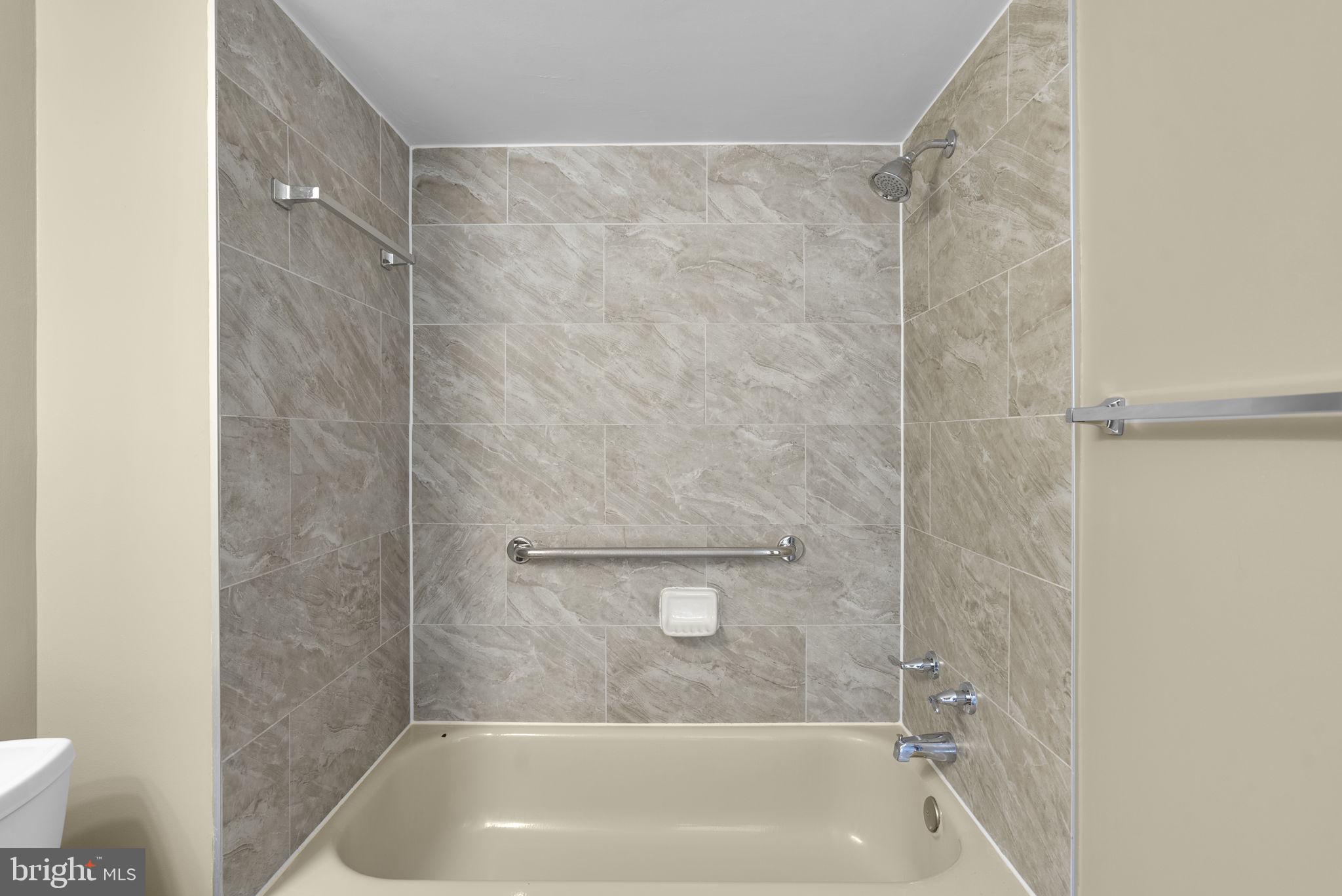 AMERICANA FINMARK - Residential