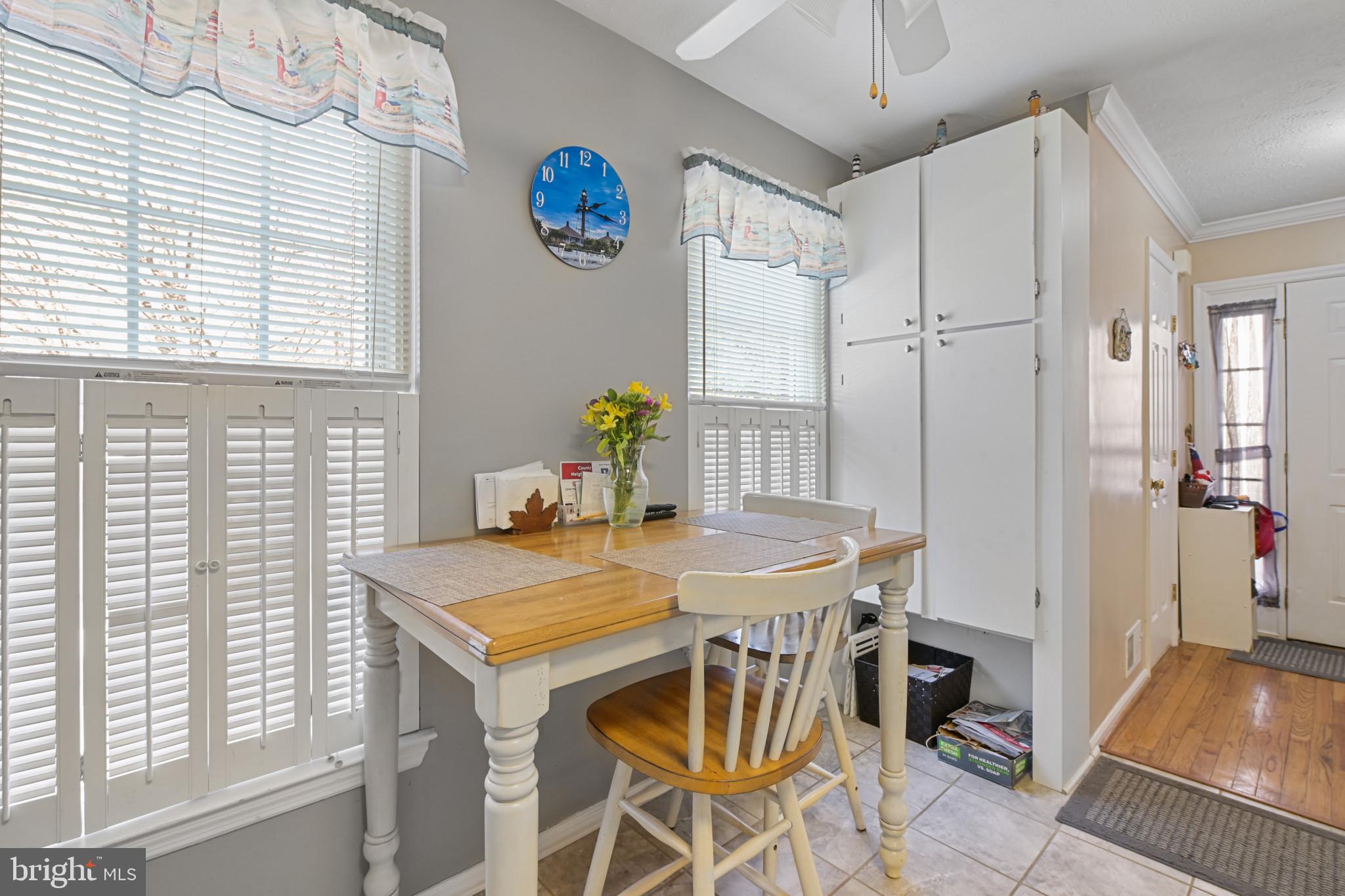 COUNTRY WALK - Residential