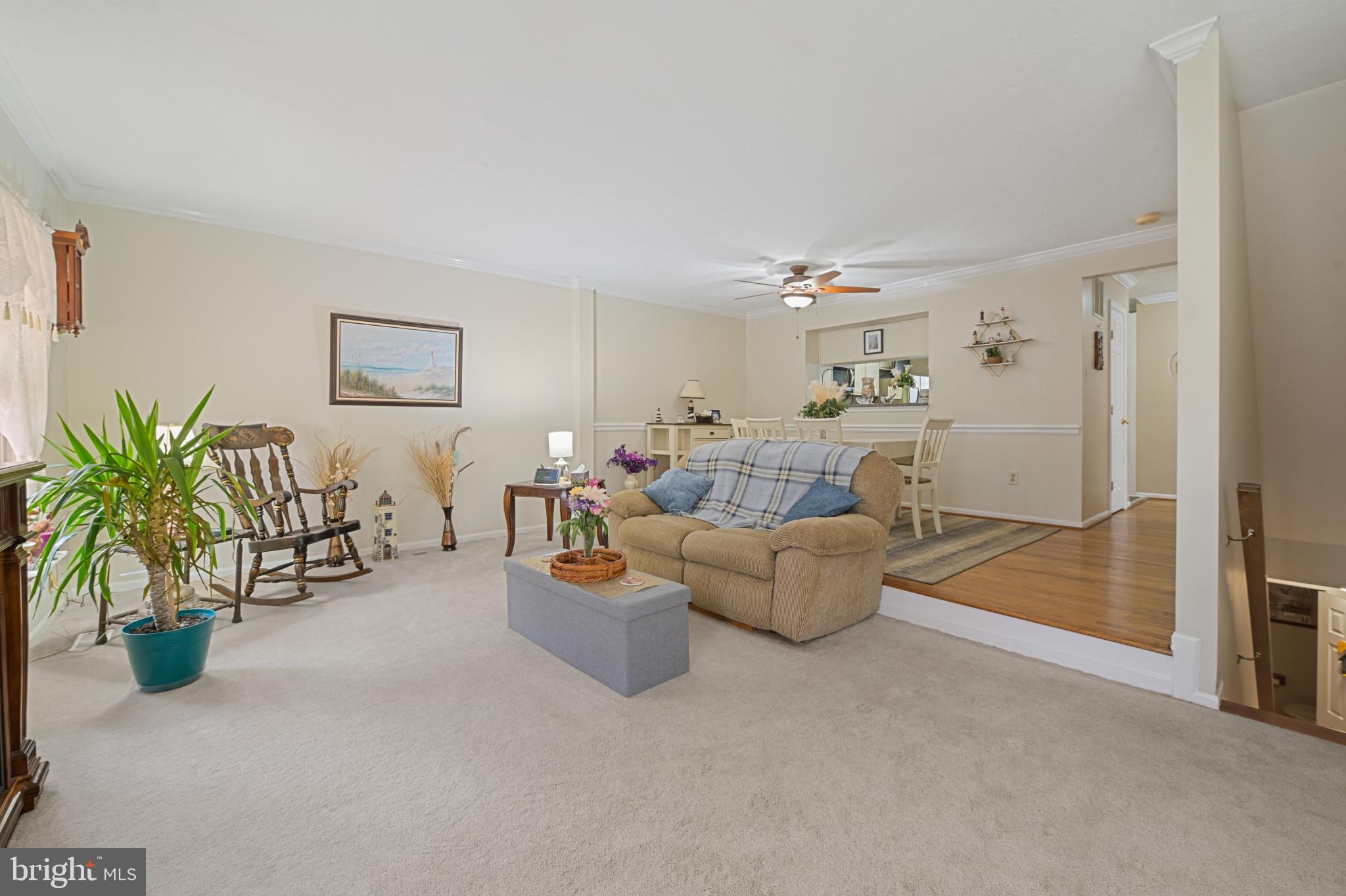 COUNTRY WALK - Residential