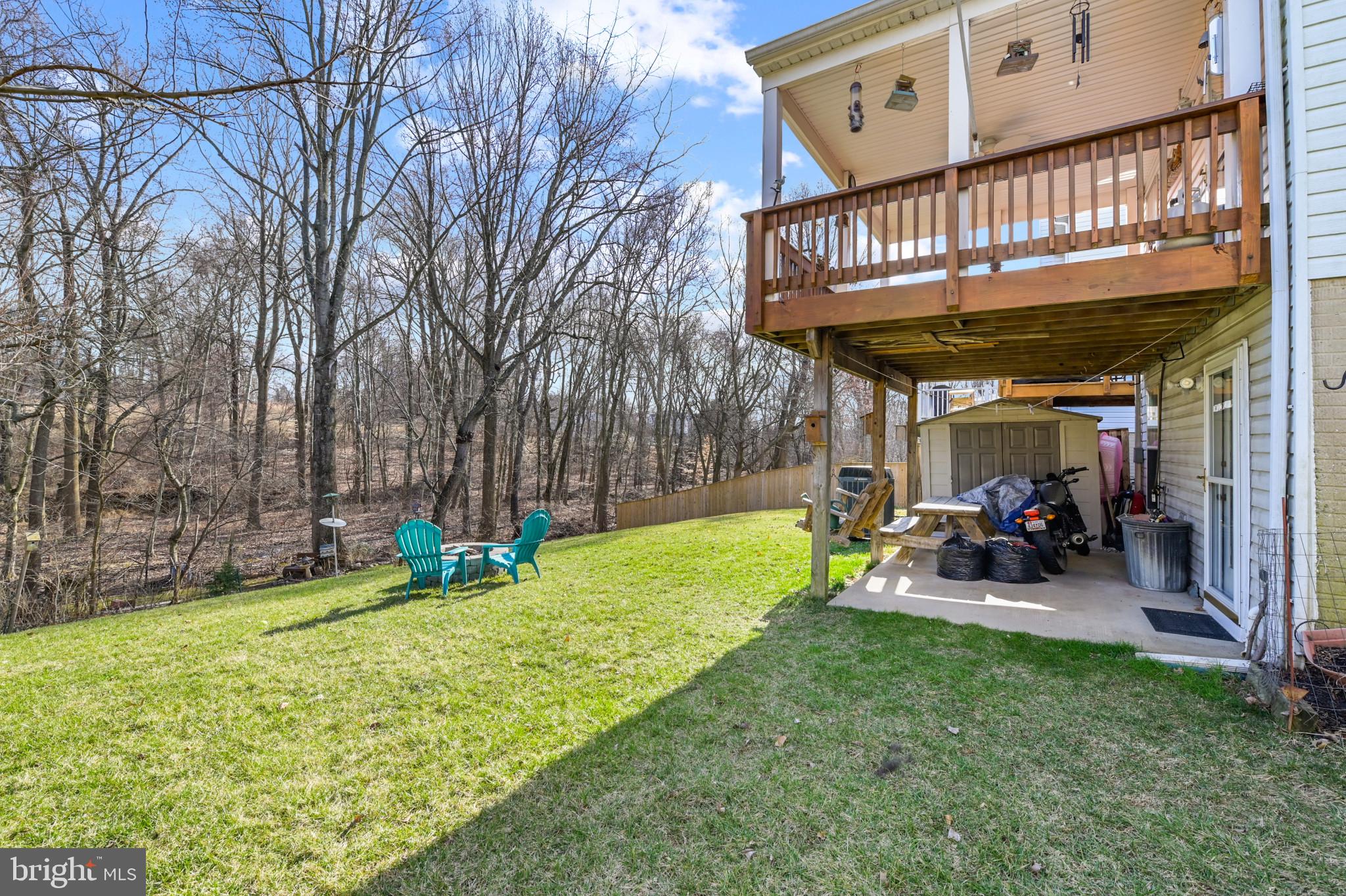 COUNTRY WALK - Residential