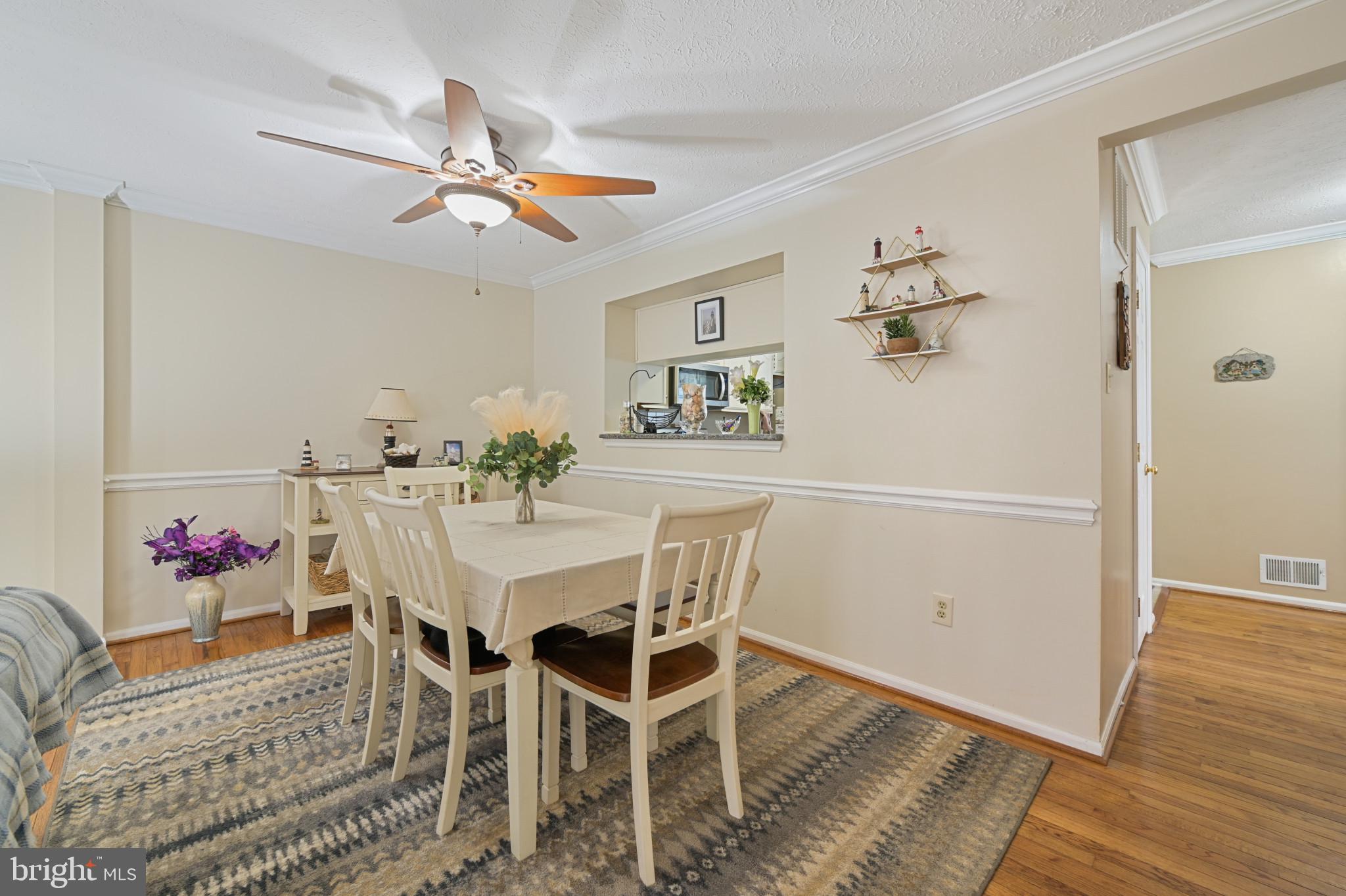 COUNTRY WALK - Residential