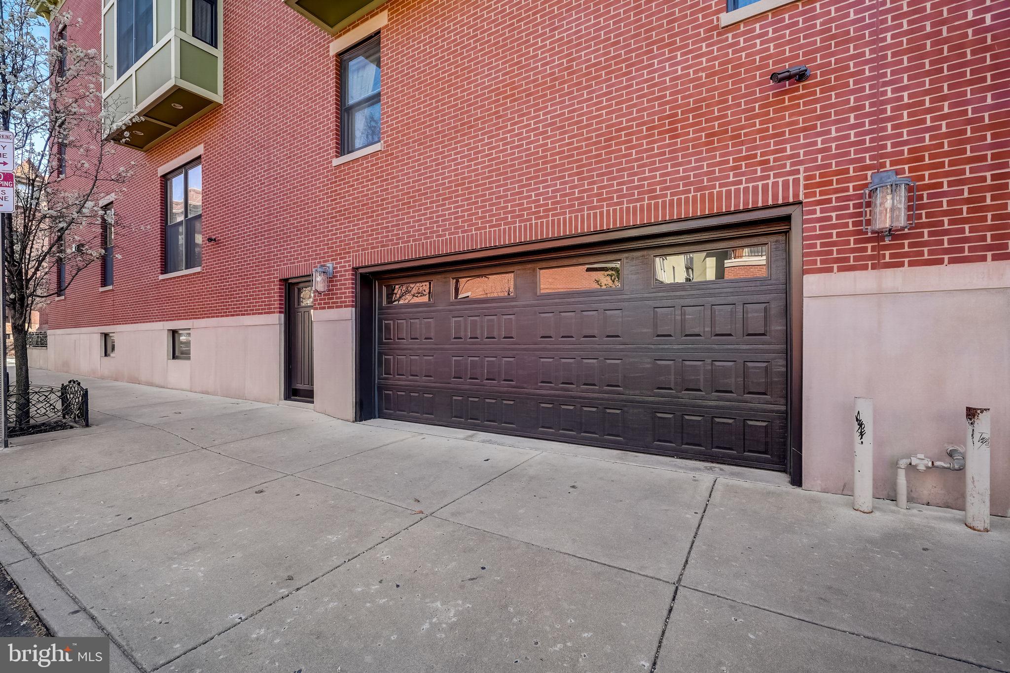 FAIRMOUNT - Residential