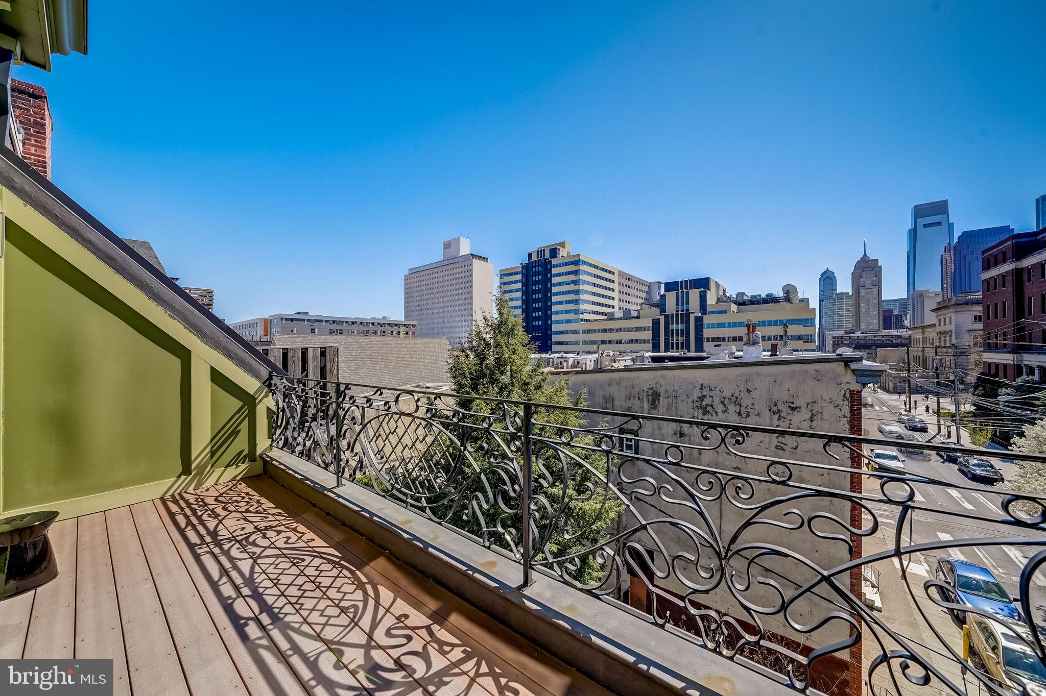 FAIRMOUNT - Residential