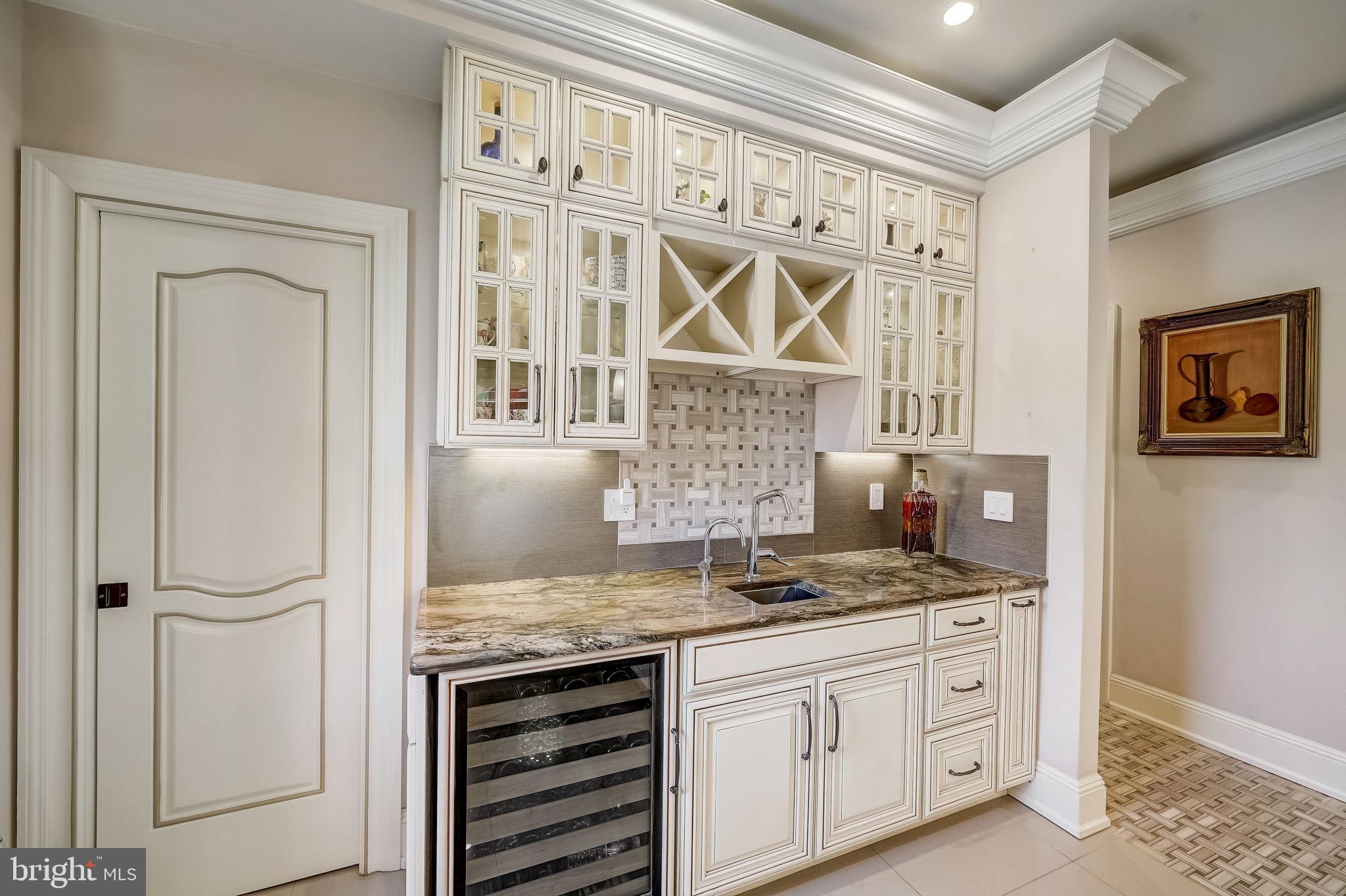 FAIRMOUNT - Residential