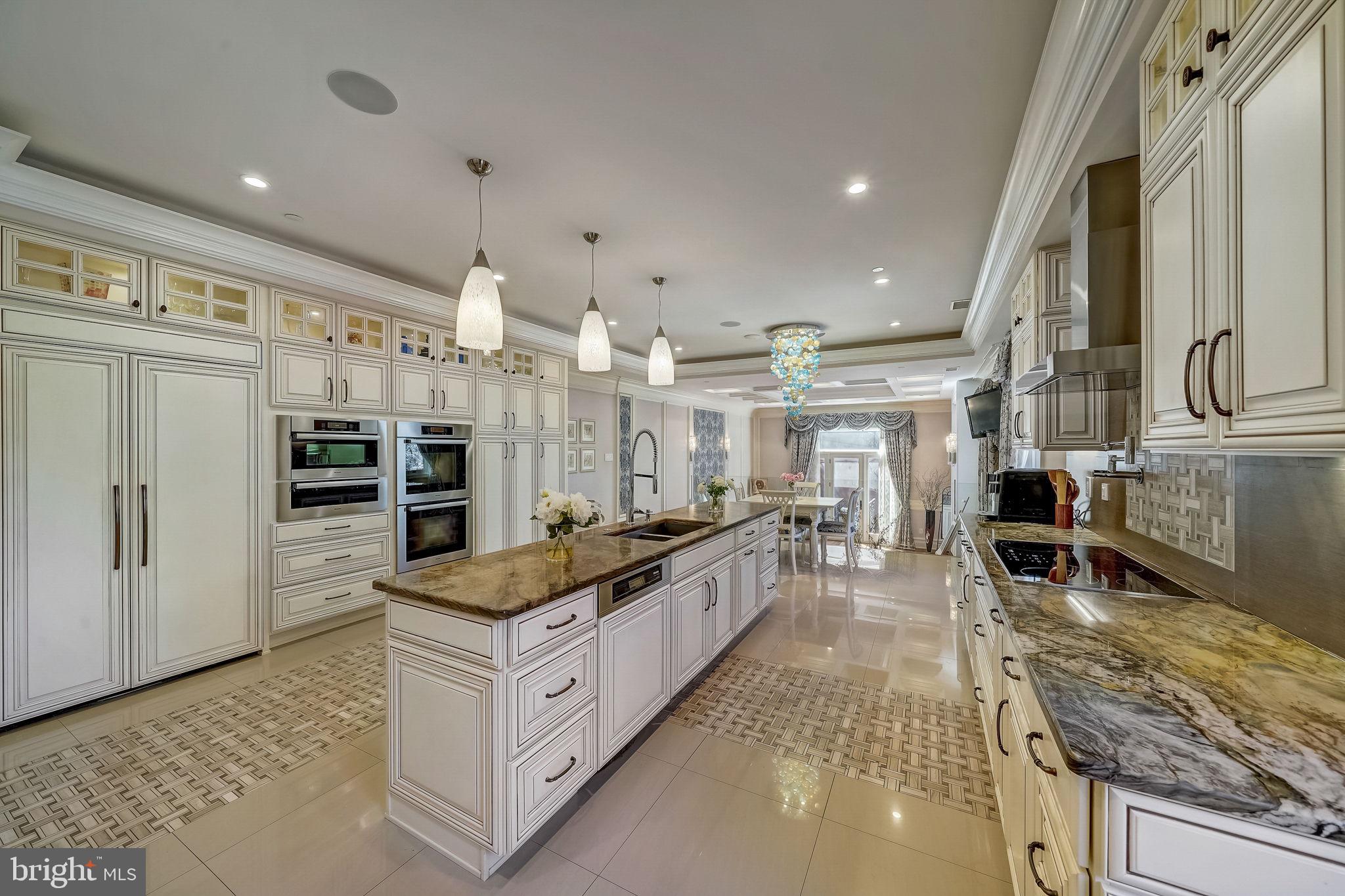 FAIRMOUNT - Residential