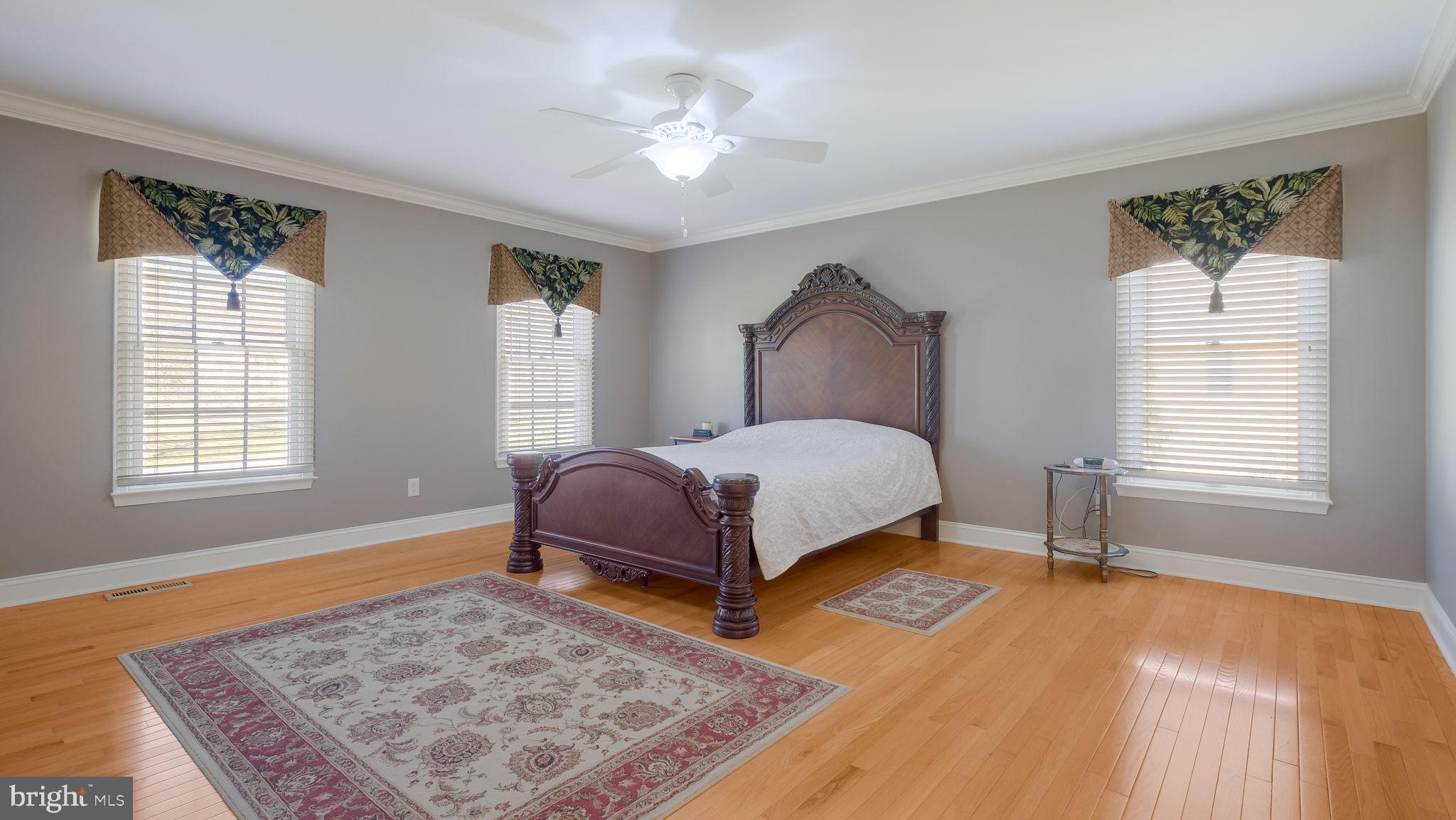 THE MEADOWS - Residential