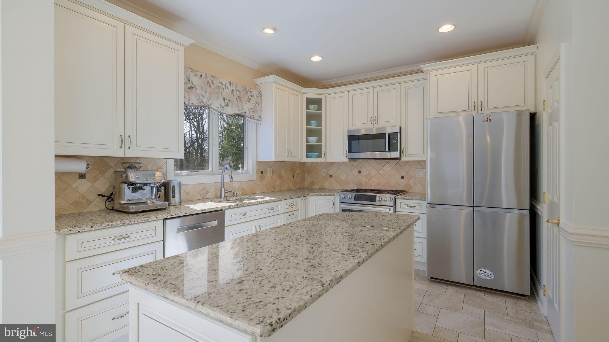 THE MEADOWS - Residential