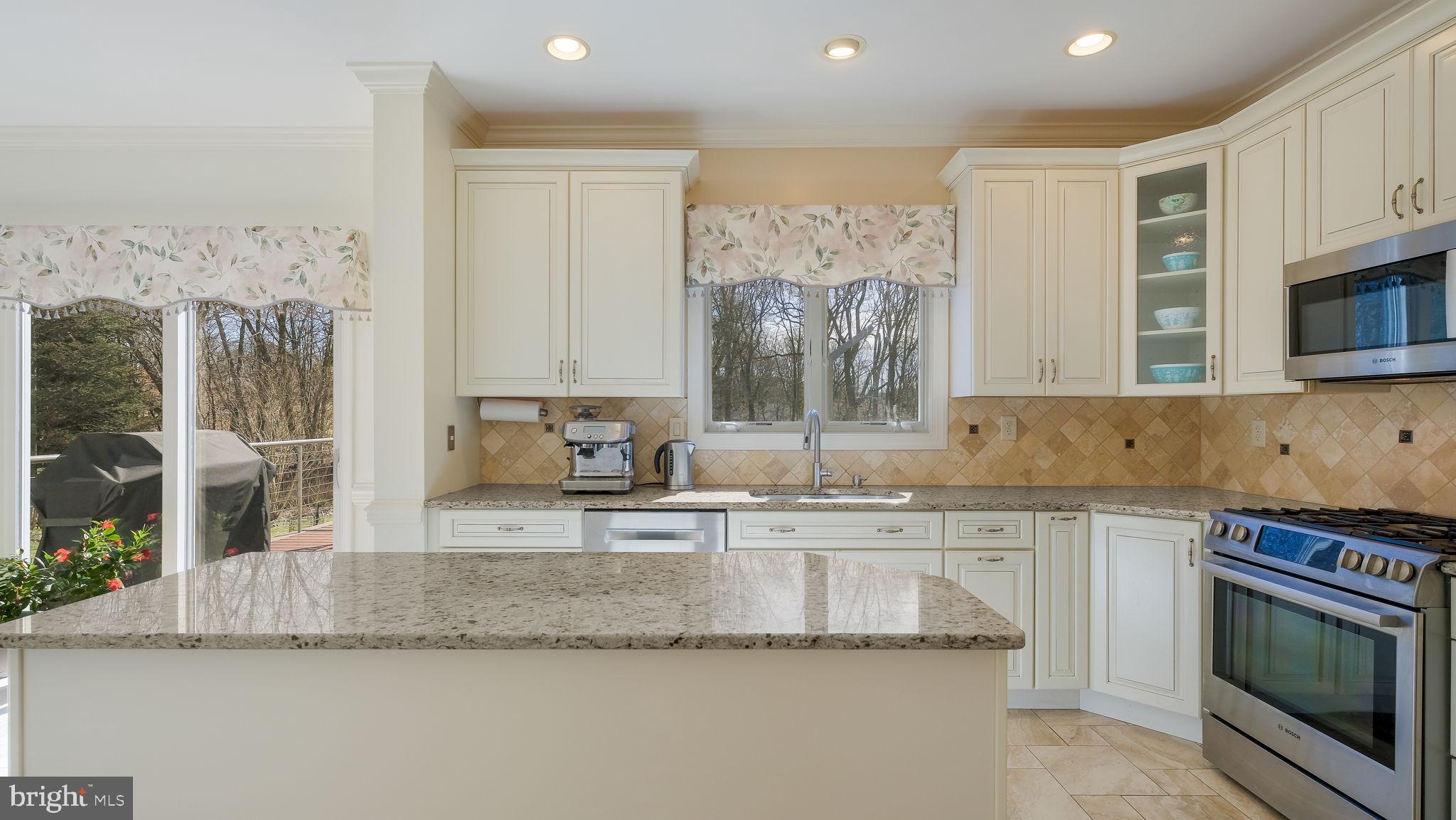 THE MEADOWS - Residential