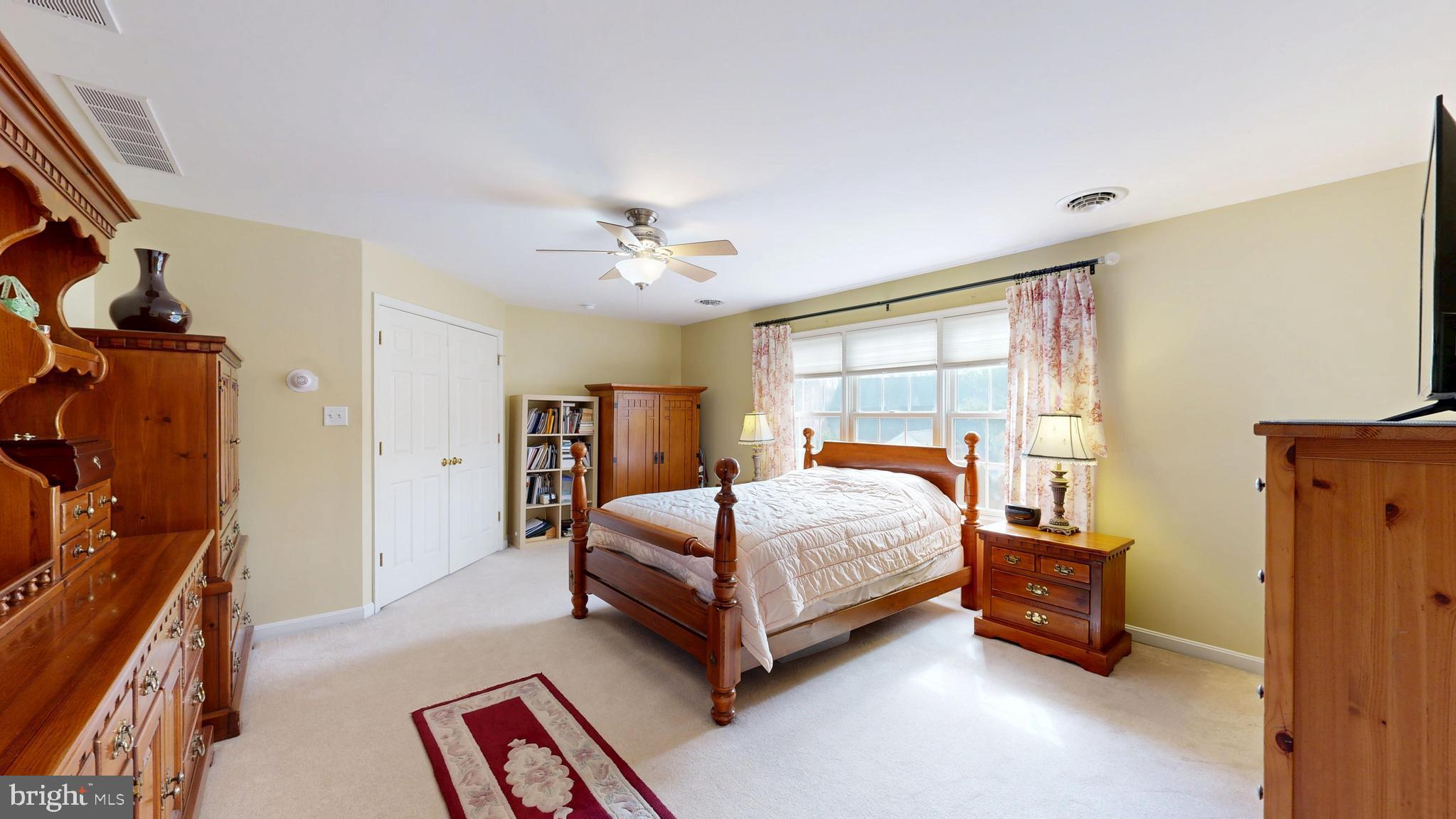 STONEGATE - Residential