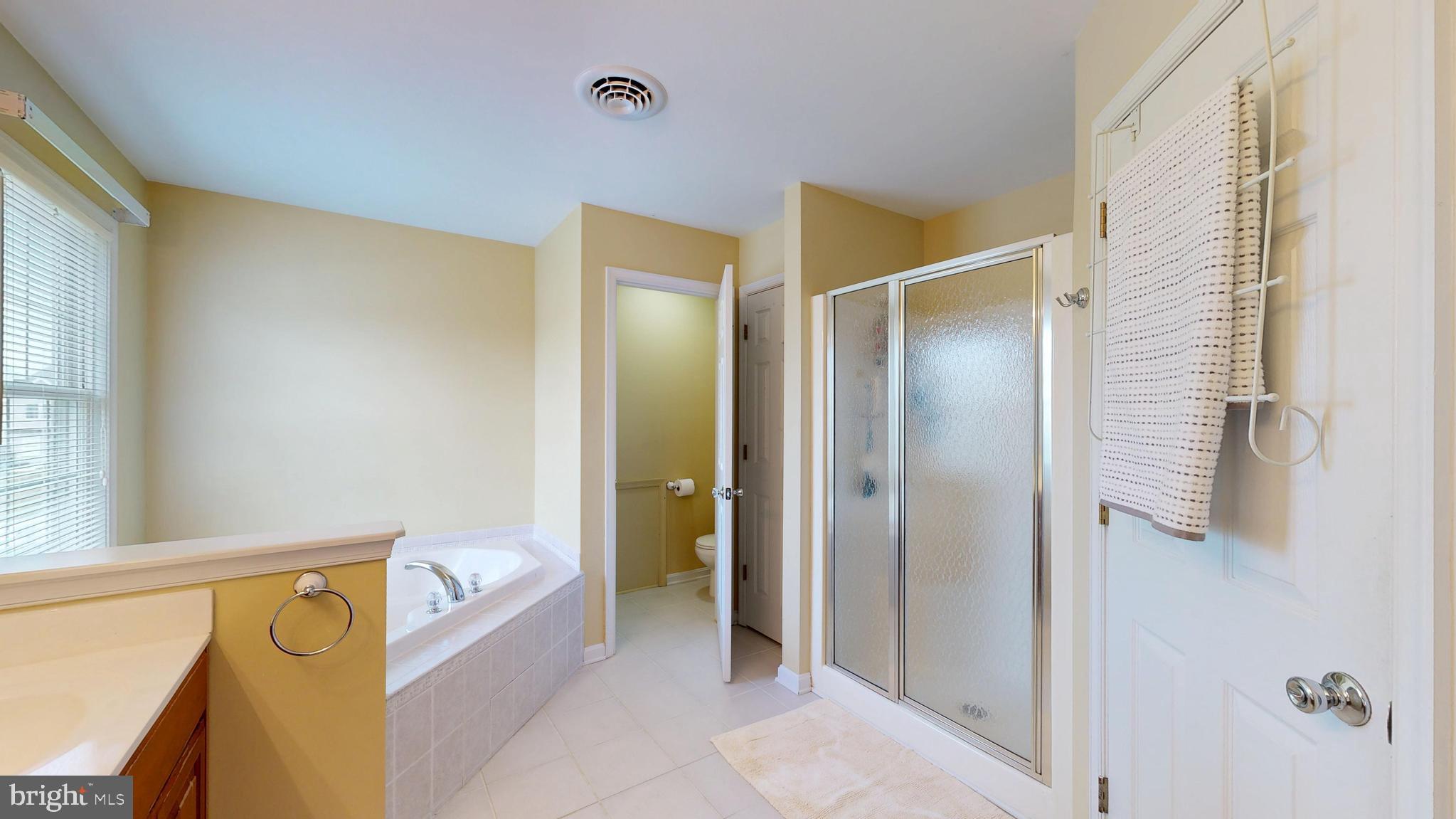 STONEGATE - Residential