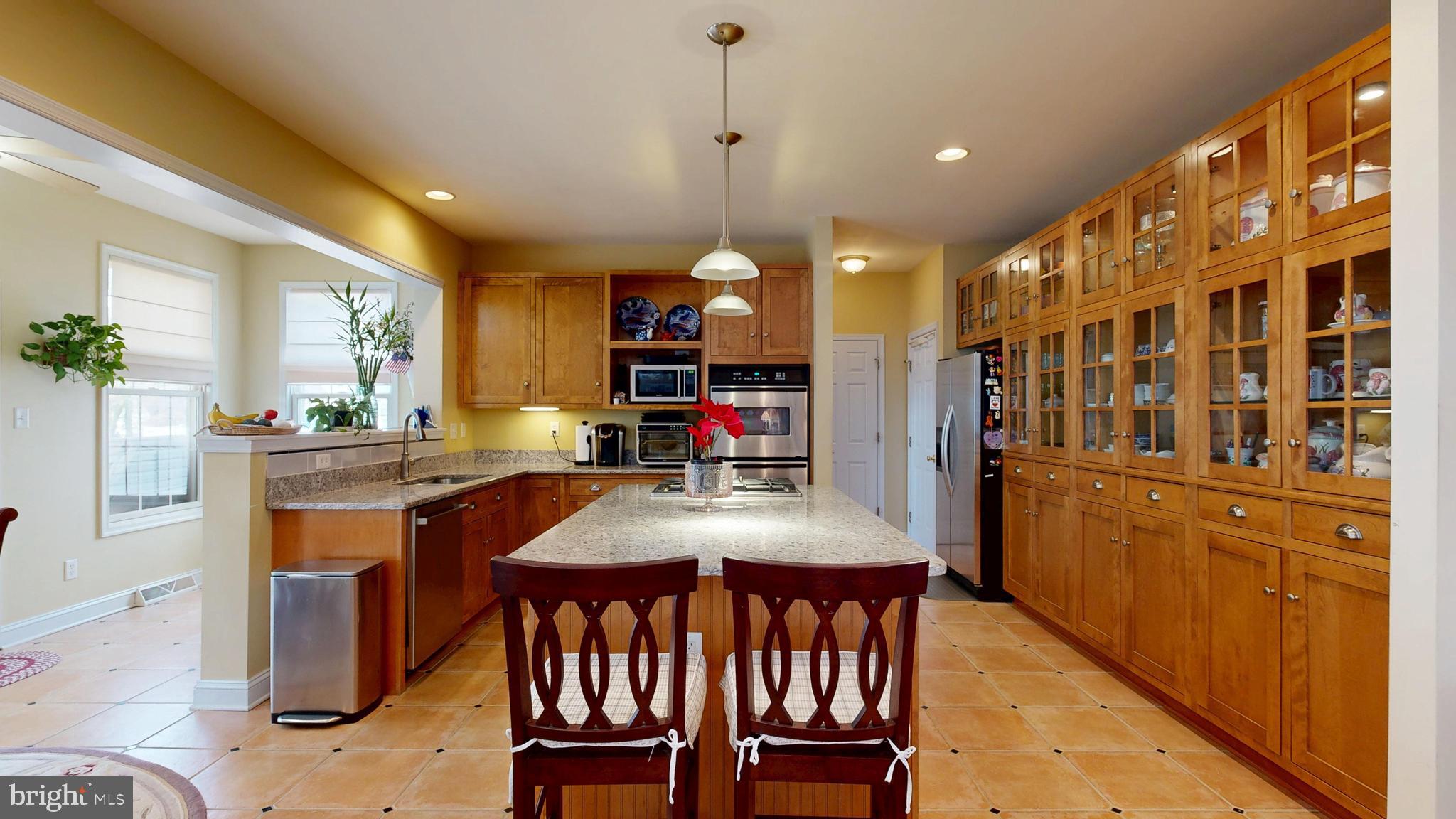 STONEGATE - Residential