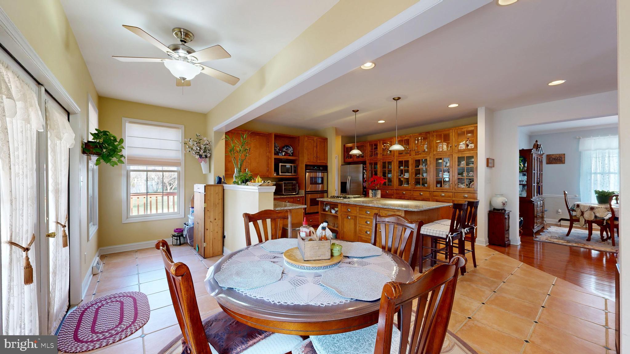 STONEGATE - Residential