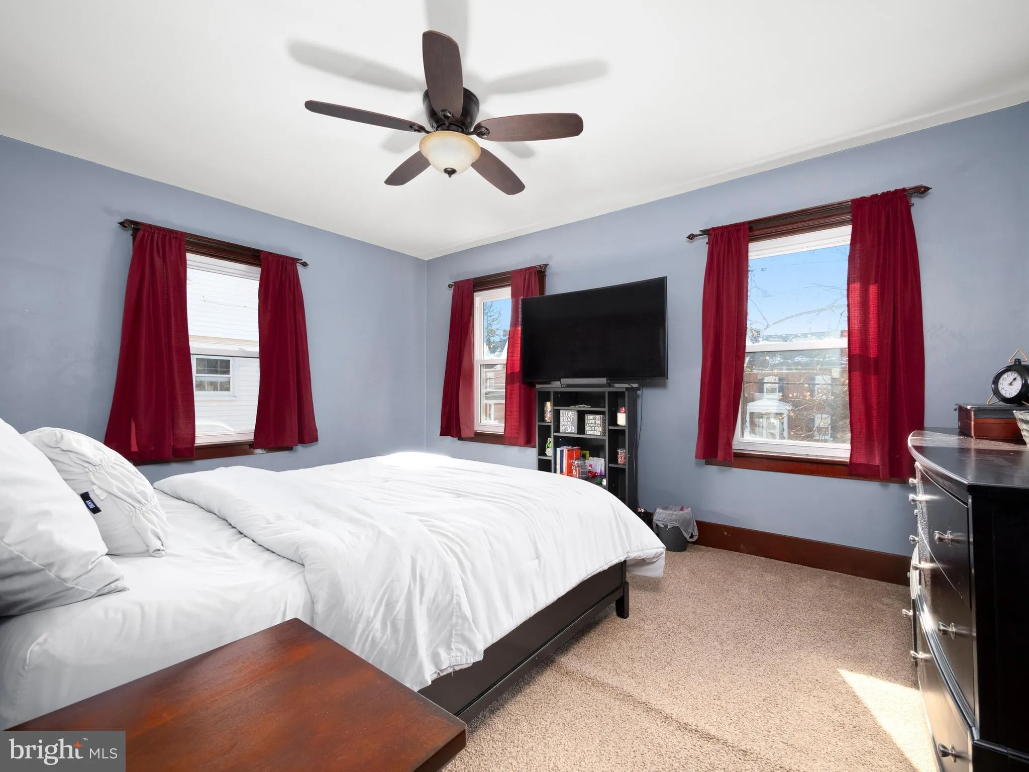 Quakertown, Pennsylvania 18951, United States, 3 Bedrooms Bedrooms, ,2 BathroomsBathrooms,Residential,Pending,6437