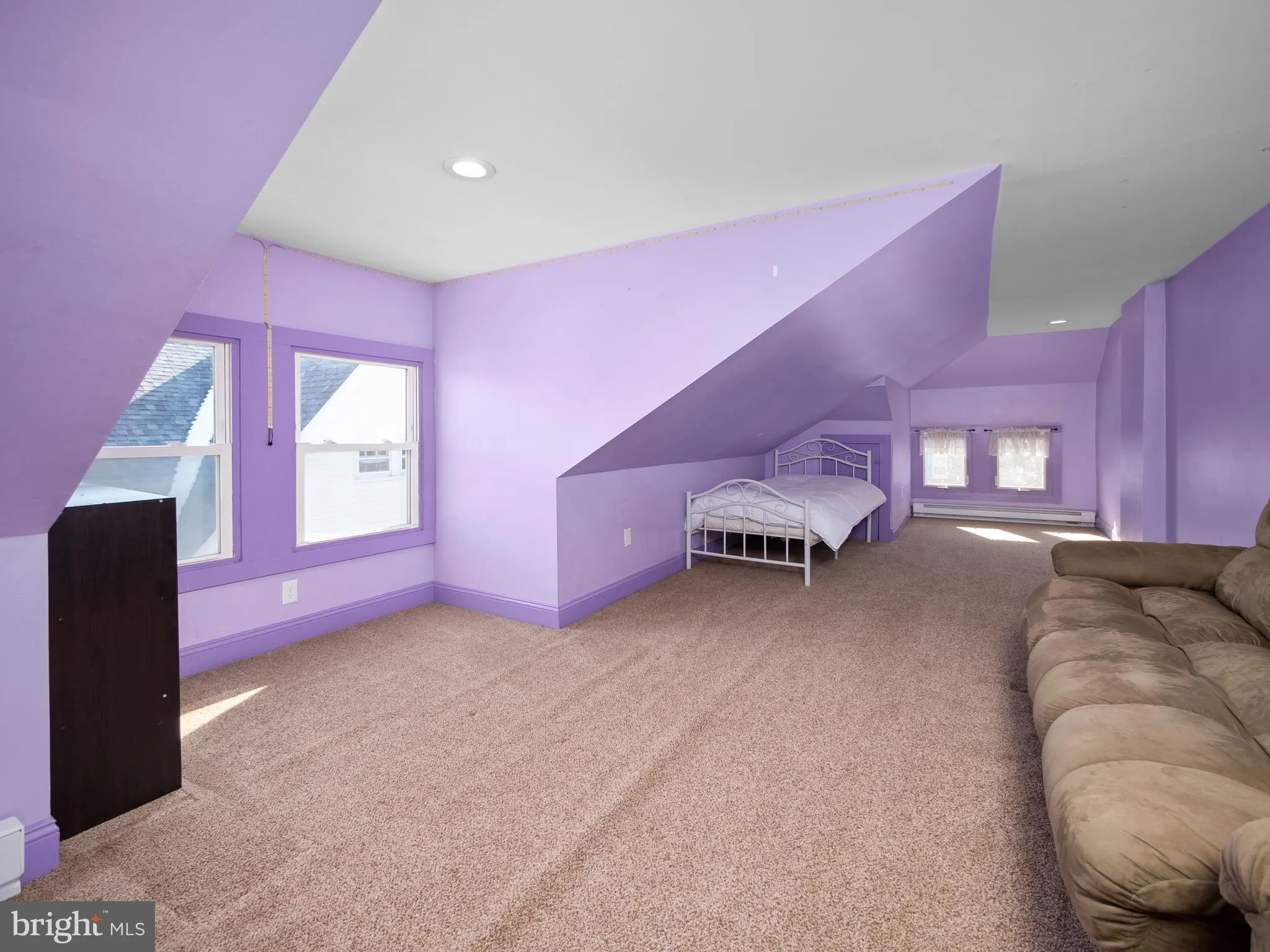 Quakertown, Pennsylvania 18951, United States, 3 Bedrooms Bedrooms, ,2 BathroomsBathrooms,Residential,Pending,6437