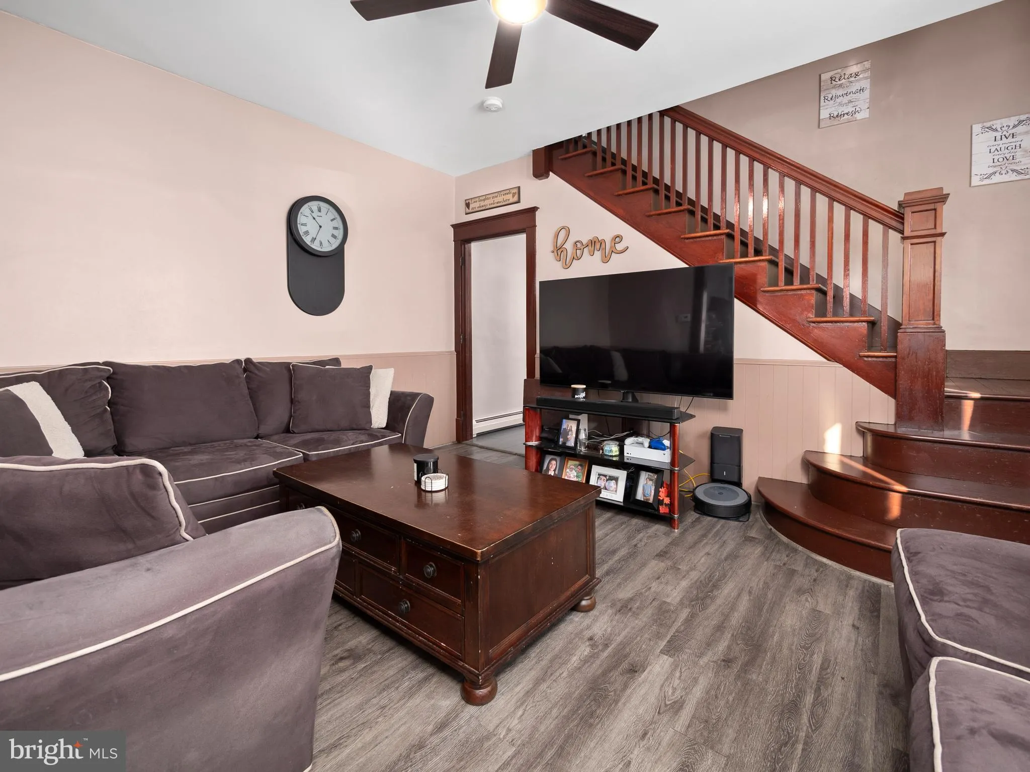 Quakertown, Pennsylvania 18951, United States, 3 Bedrooms Bedrooms, ,2 BathroomsBathrooms,Residential,Pending,6437