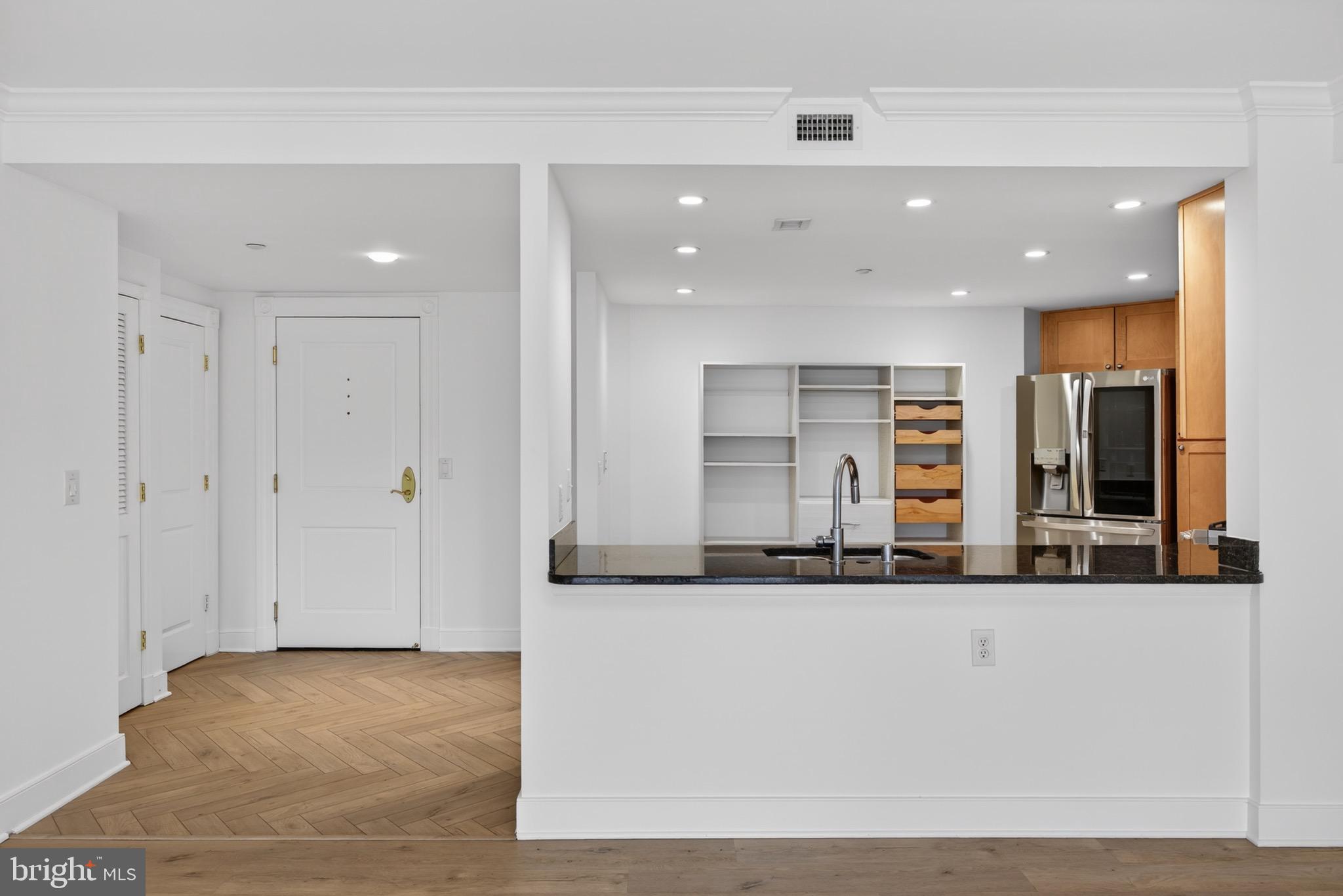 RESIDENCES AT PARK PLACE - Residential